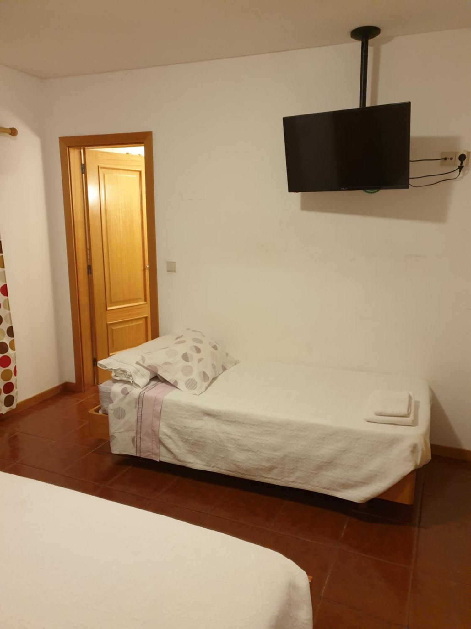 Casa Dos Santos Alojamento - Guest House 3* Geres