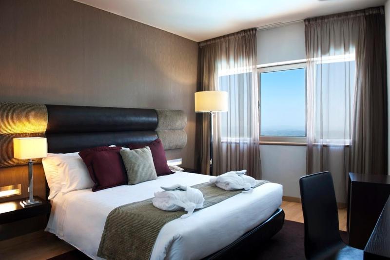 Luna Dos Carqueijais - Serra Da Estrela Hotel