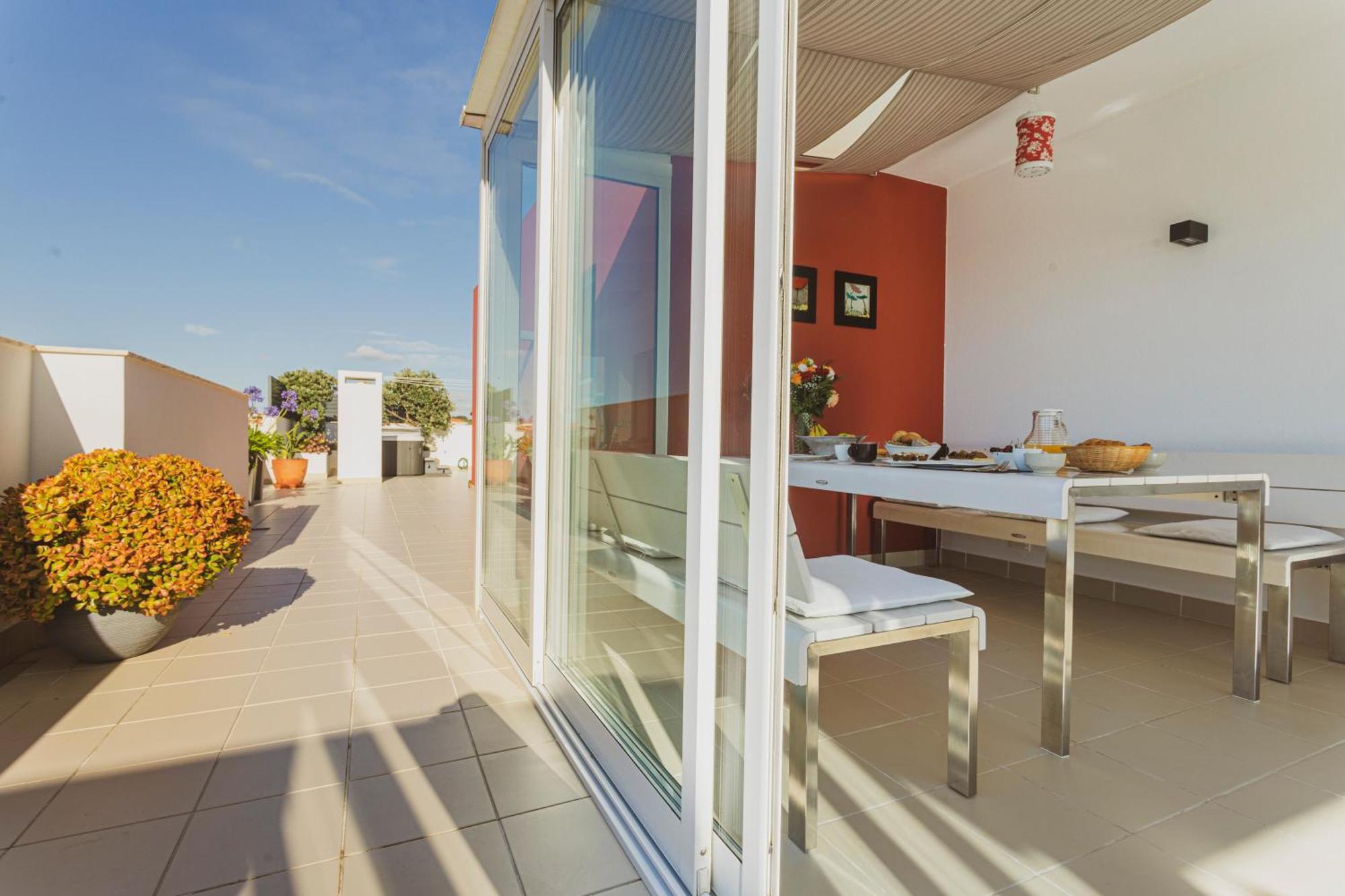 Bica, Luxury Heated Penthouses With Jacuzzi And Large Terrace In Apartment *