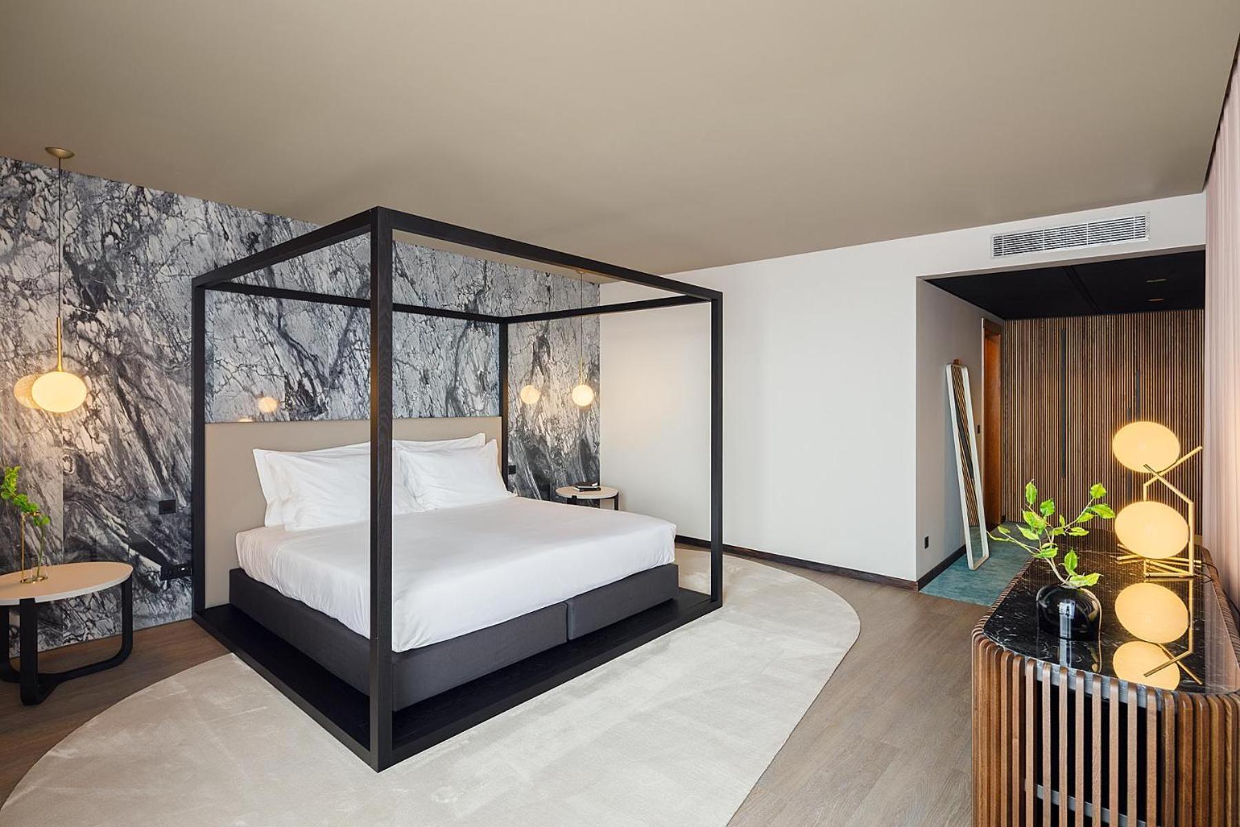 Hotel Azoris Royal Garden - Leisure & Conference 4*