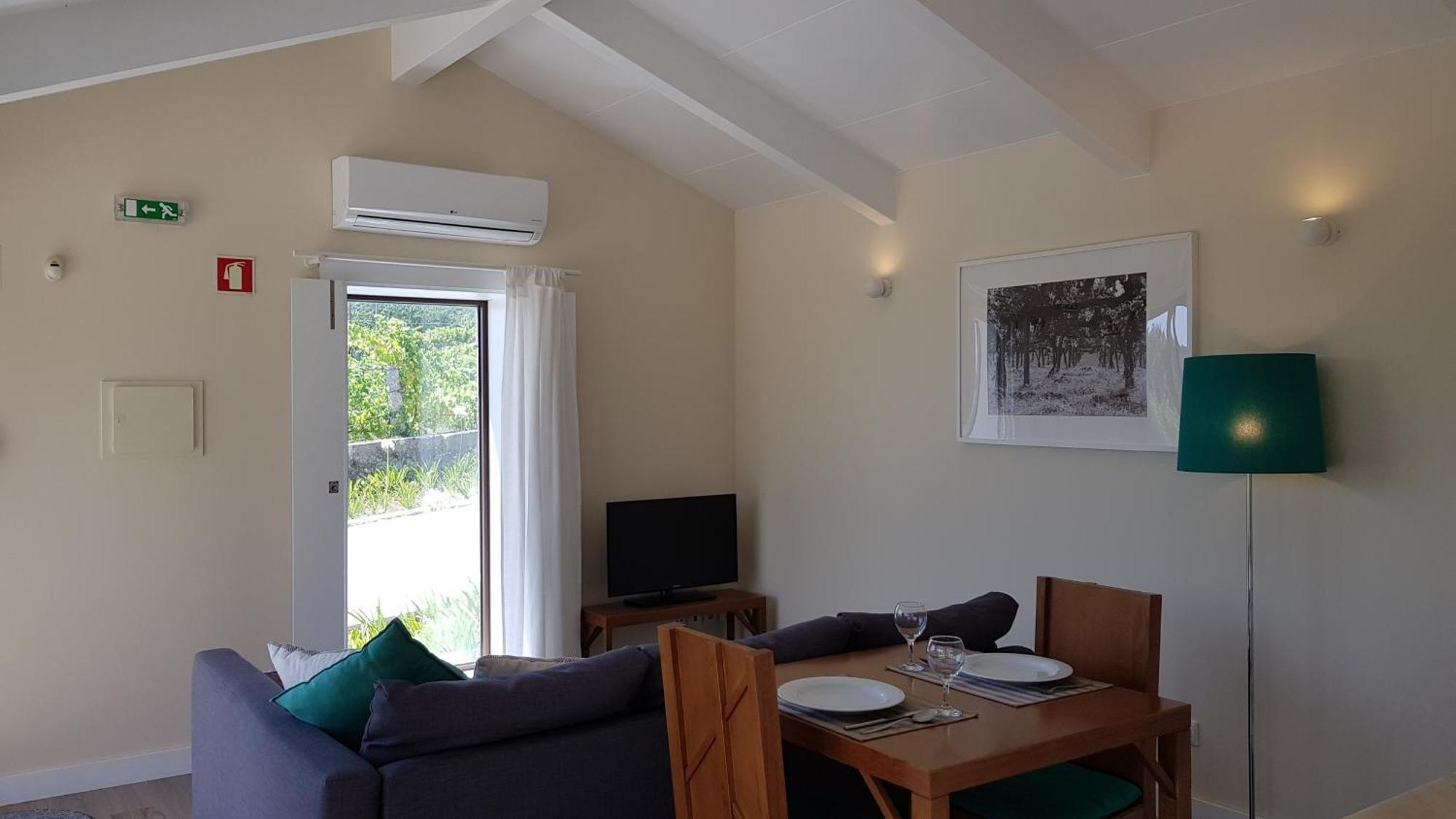 Casas Do Monte De Roques *