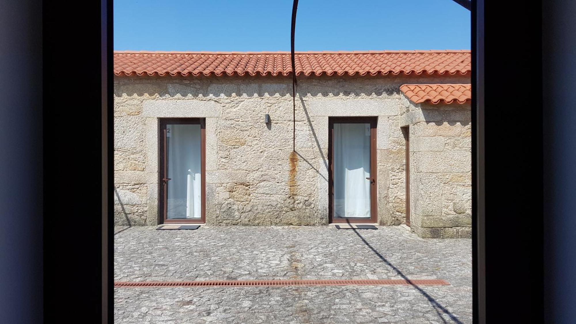 Farm stay Casas Do Monte De Roques Vila de Punhe