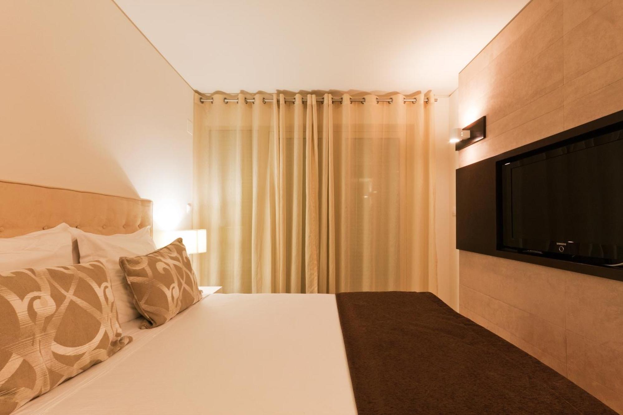 Aparthotel By The Editory - 4*
