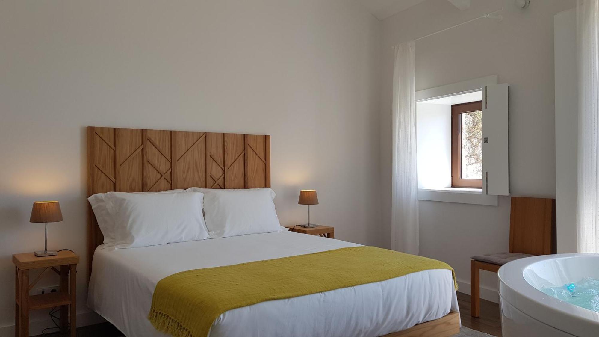 Casas Do Monte De Roques *