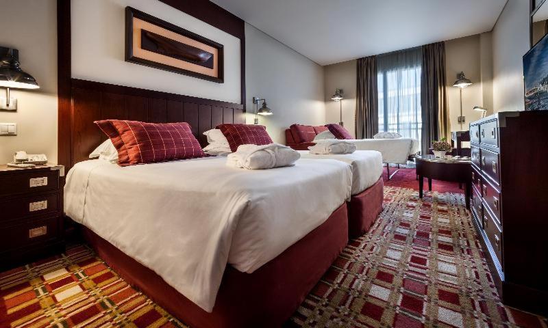 Do Canal Hotel Horta (Azores)