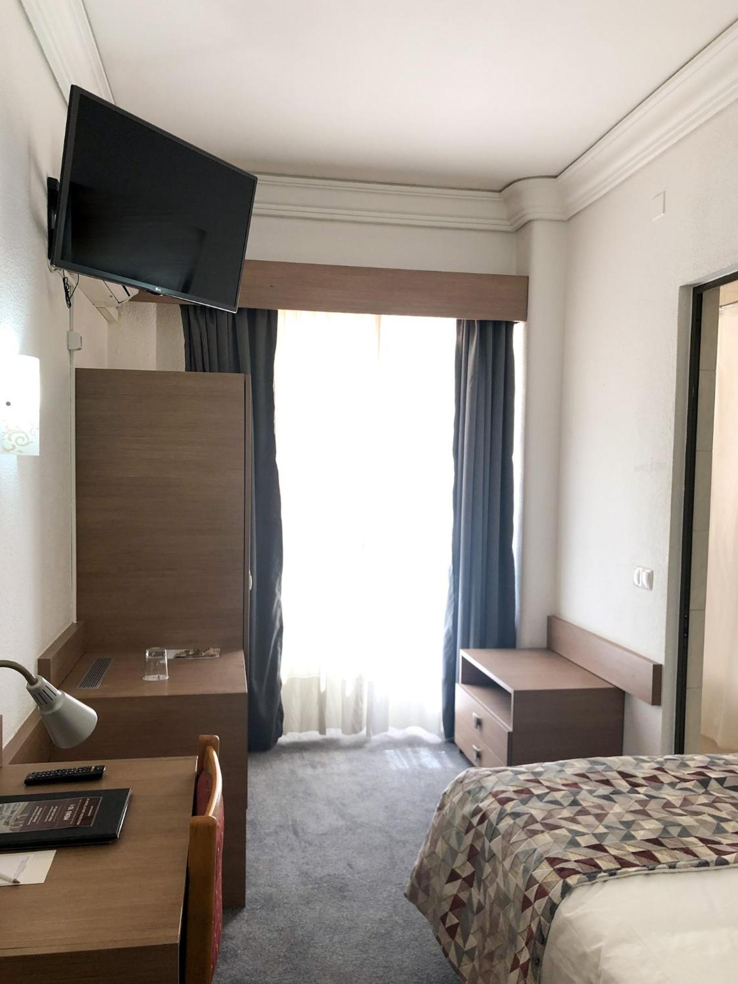 Flamingo 3* Lisbon