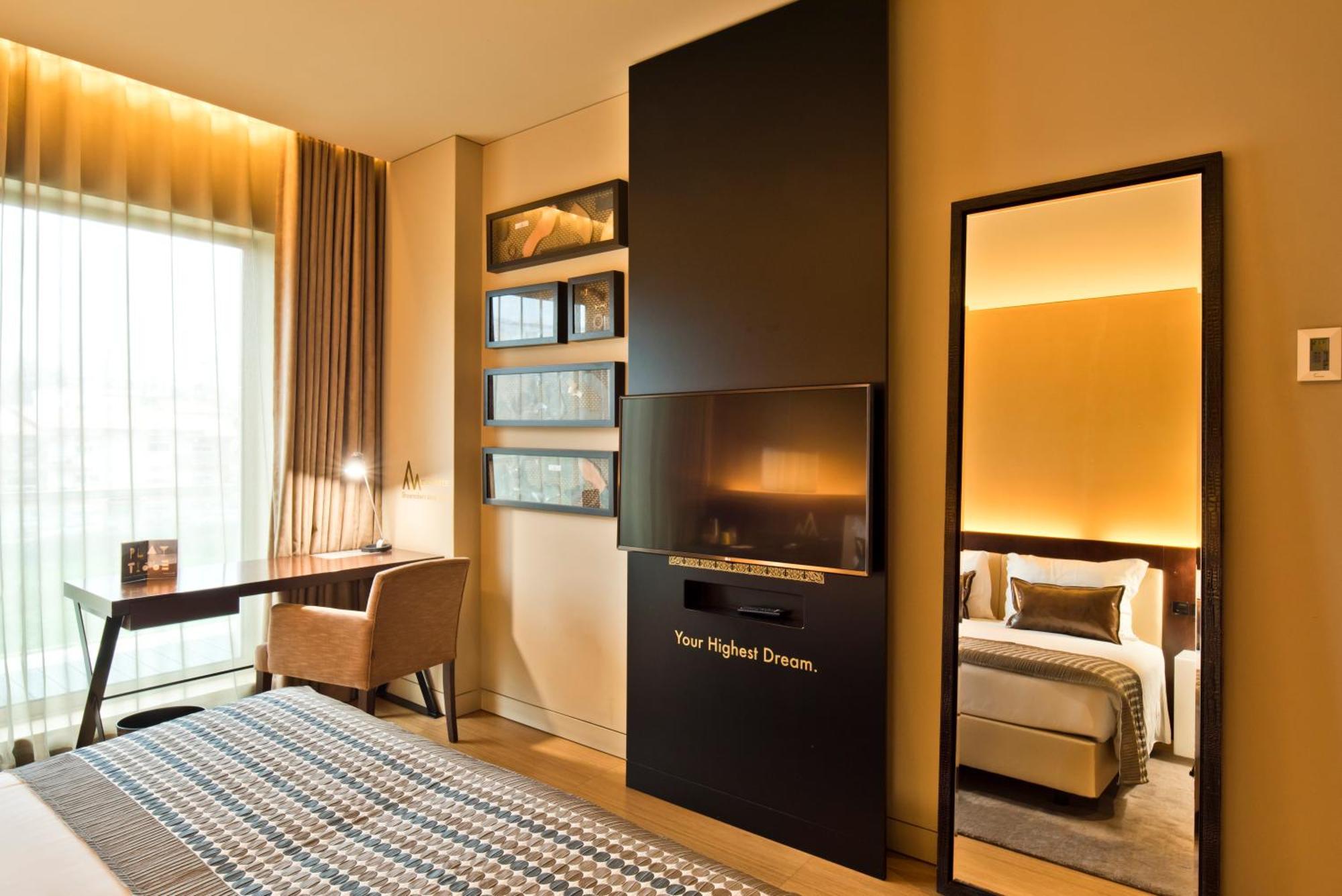 Golden Tulip Hotel