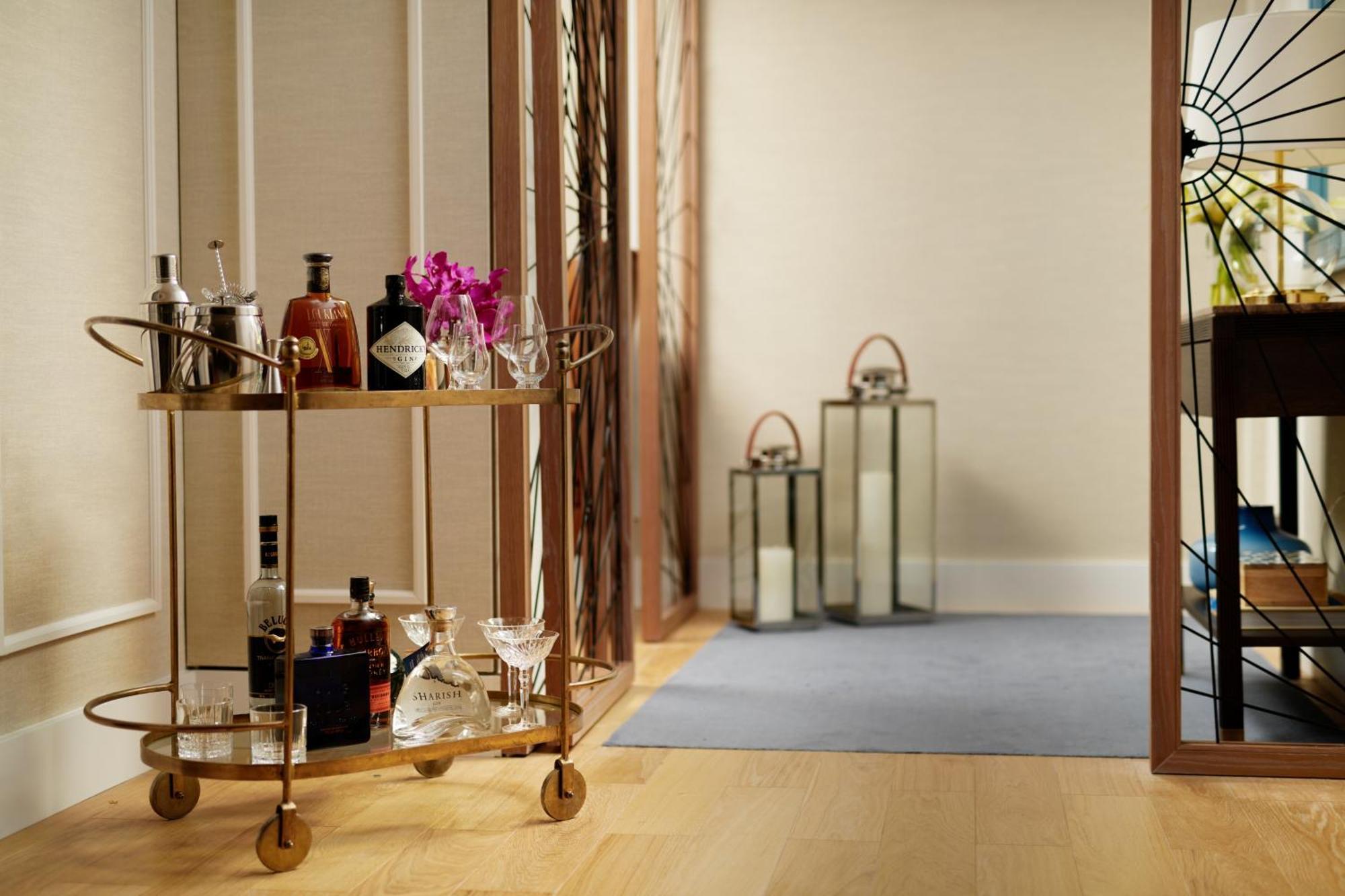 Corinthia Hotel
