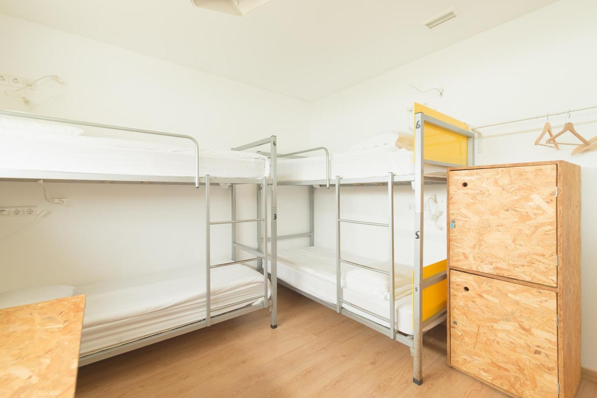 Hi Arrifana Destination Hostel *