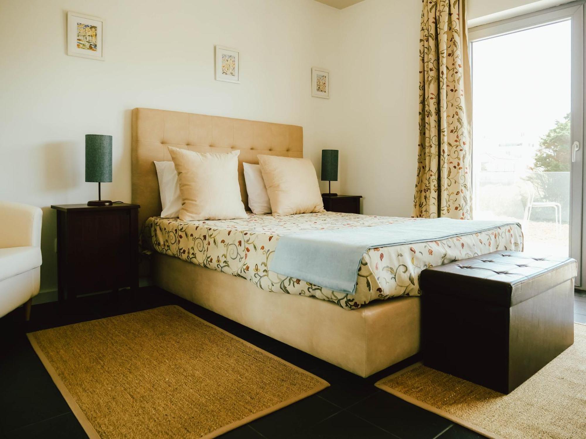 Casa Barcas Bed & Breakfast Lourinha (Lisbon)