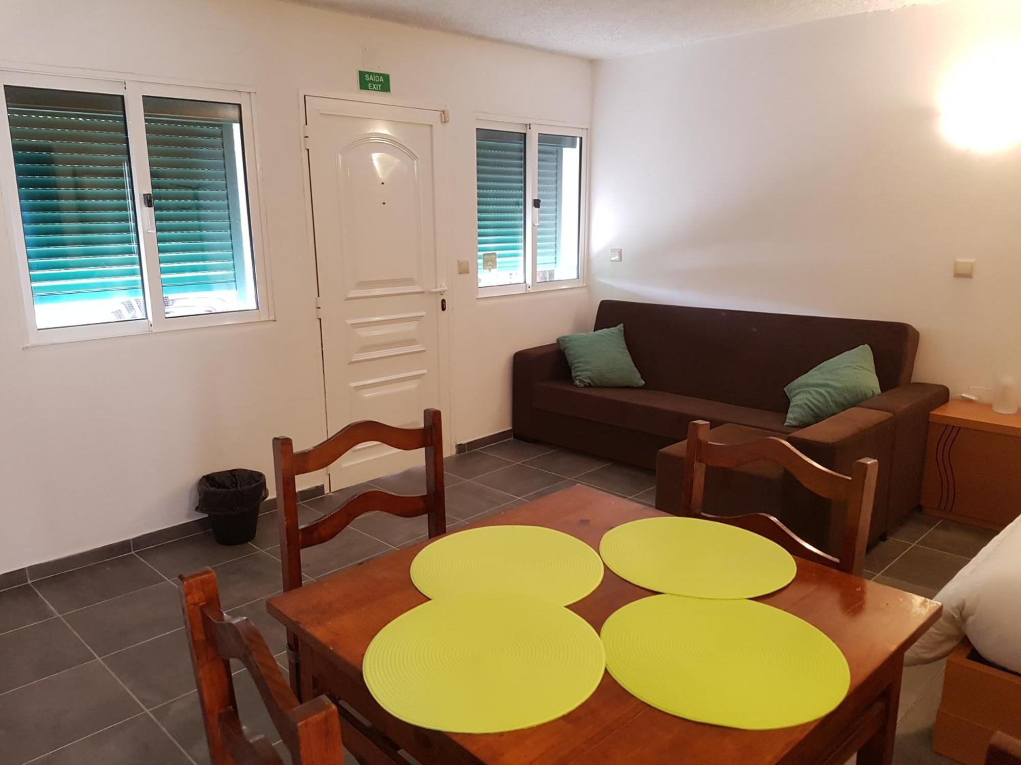 Guest house Casa Dos Santos Alojamento - Guest House Geres