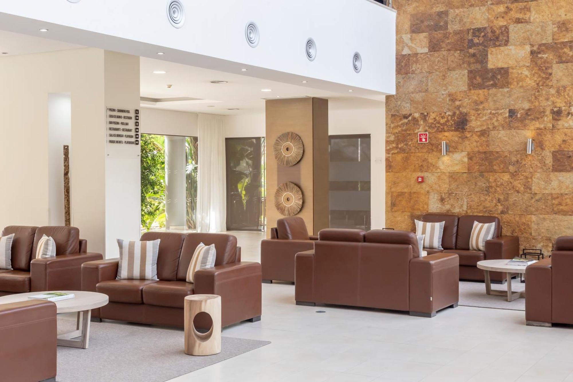 Areias Village 4*