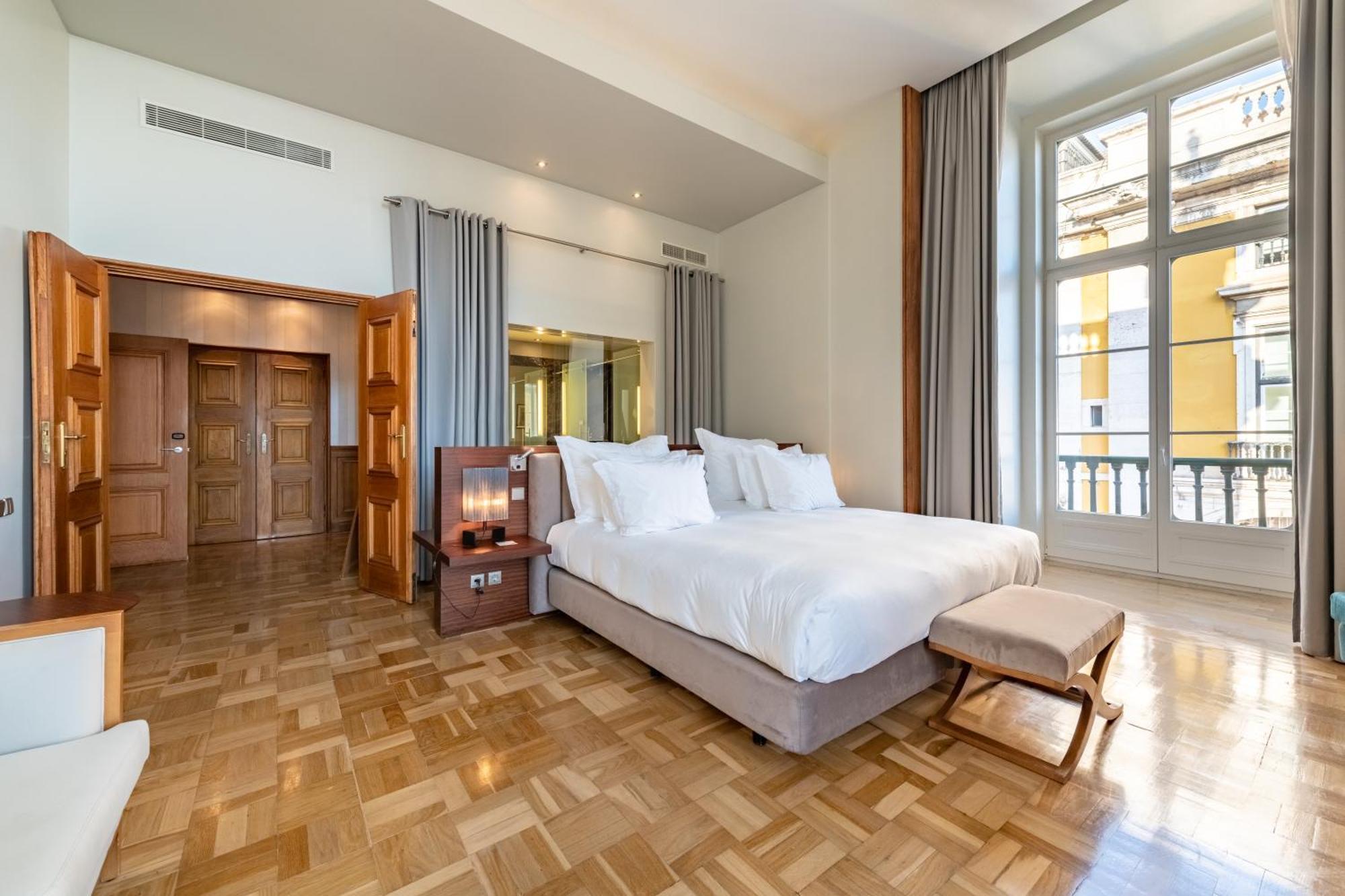 De - Small Luxury Of The World 5* Lisbon