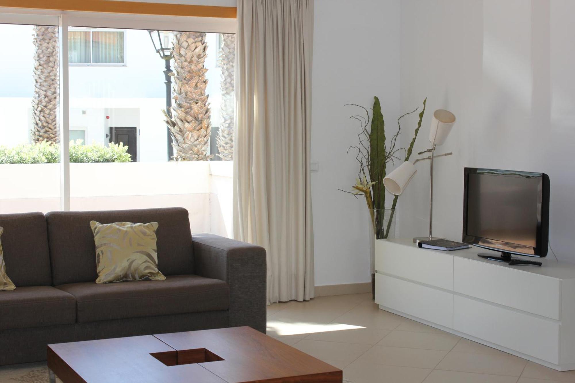 Stunning Townhouse T3 * Obidos
