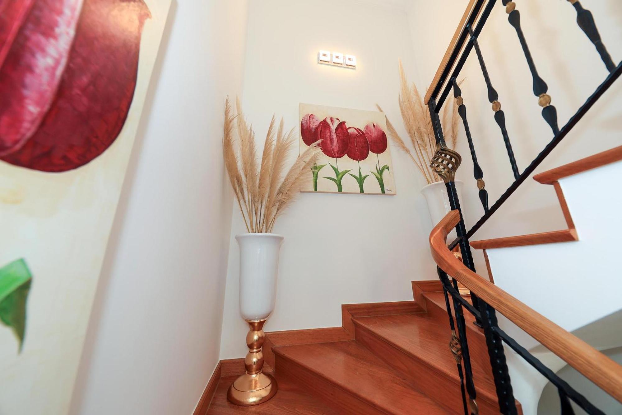 Moradia Chicharro Guest house *
