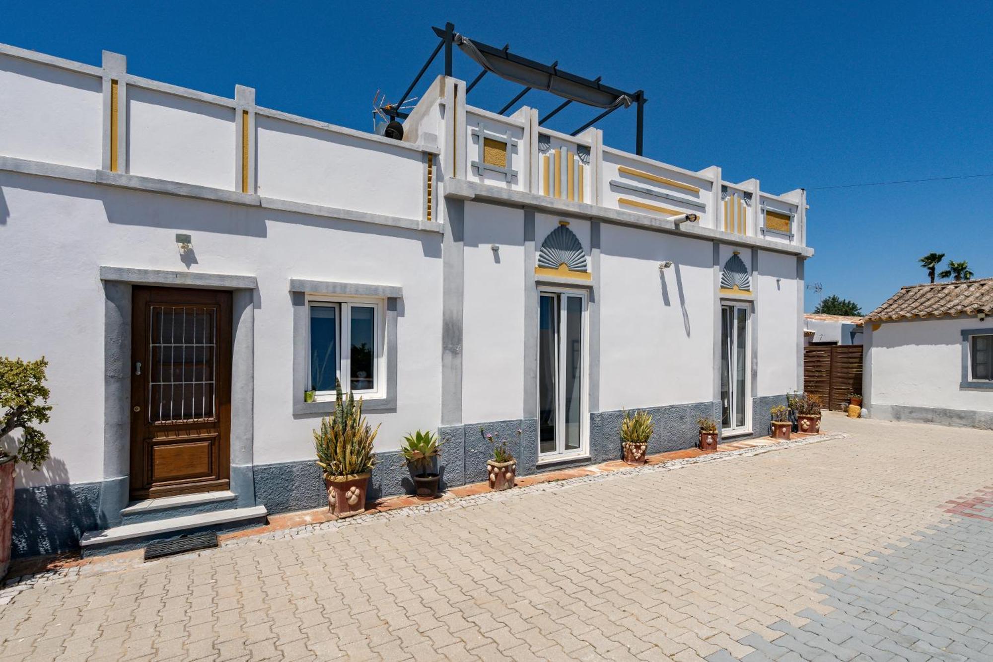 Casa D'nossa, Casa Tradicional E Moderna, Vista 360º, Piscina De Agua Salgada Holiday home Luz de Tavira