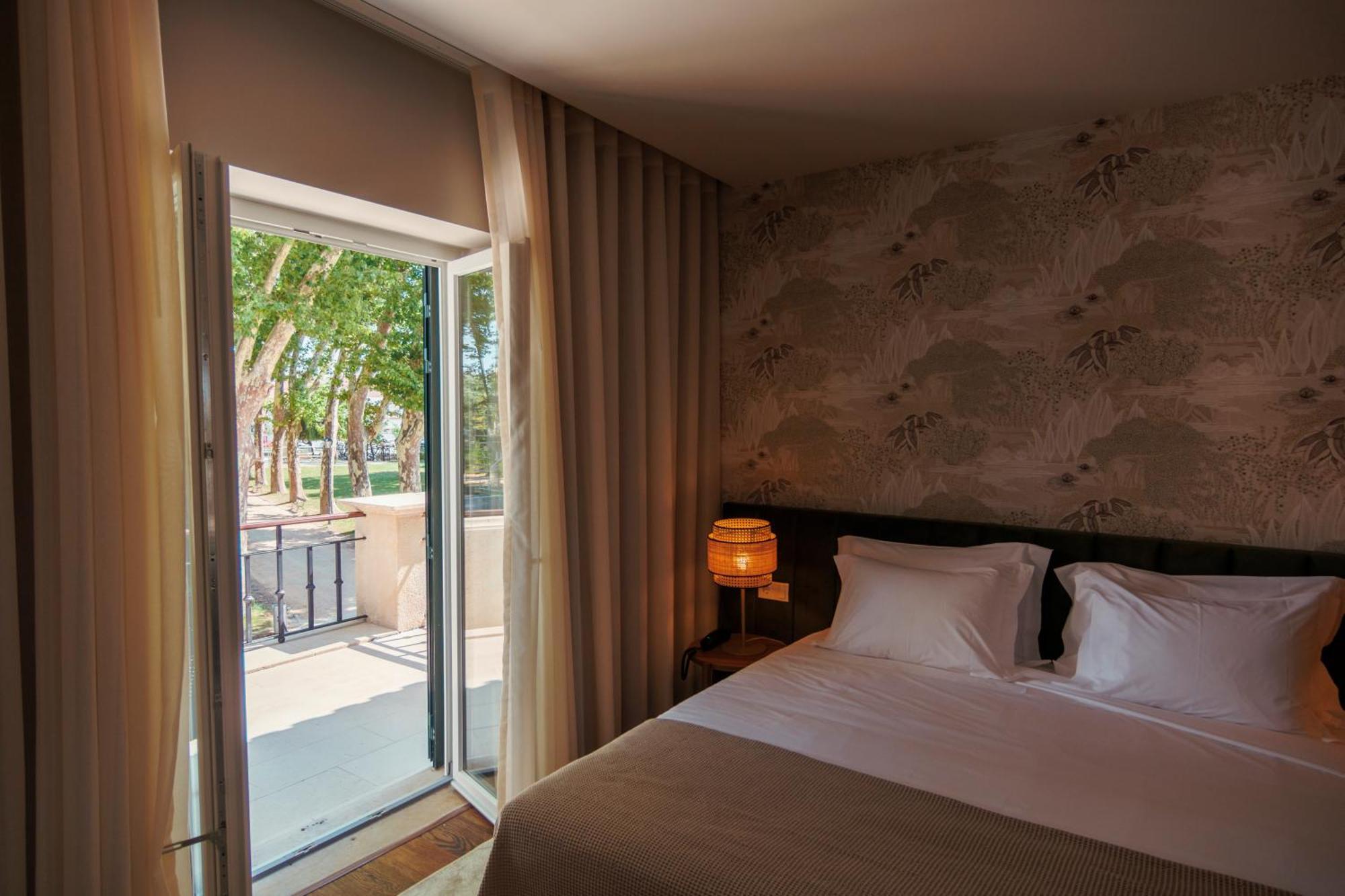 Estalagem Santa Iria & 4*