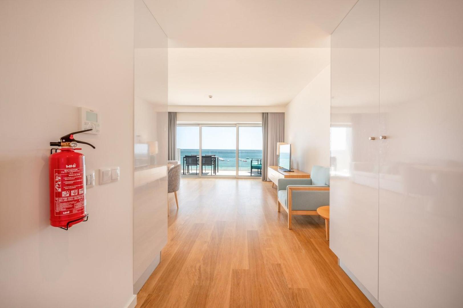 Guestready - Beachfront Naufrago's Retreat 2
