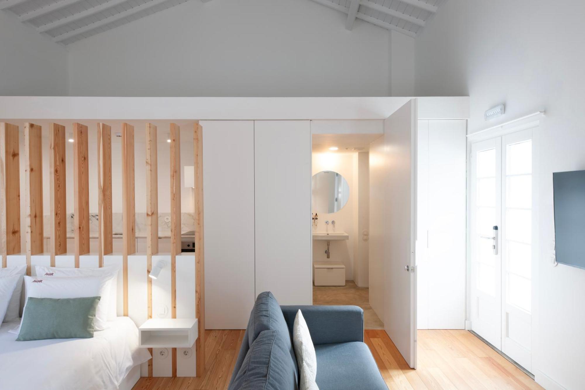 Angra + Apartment *