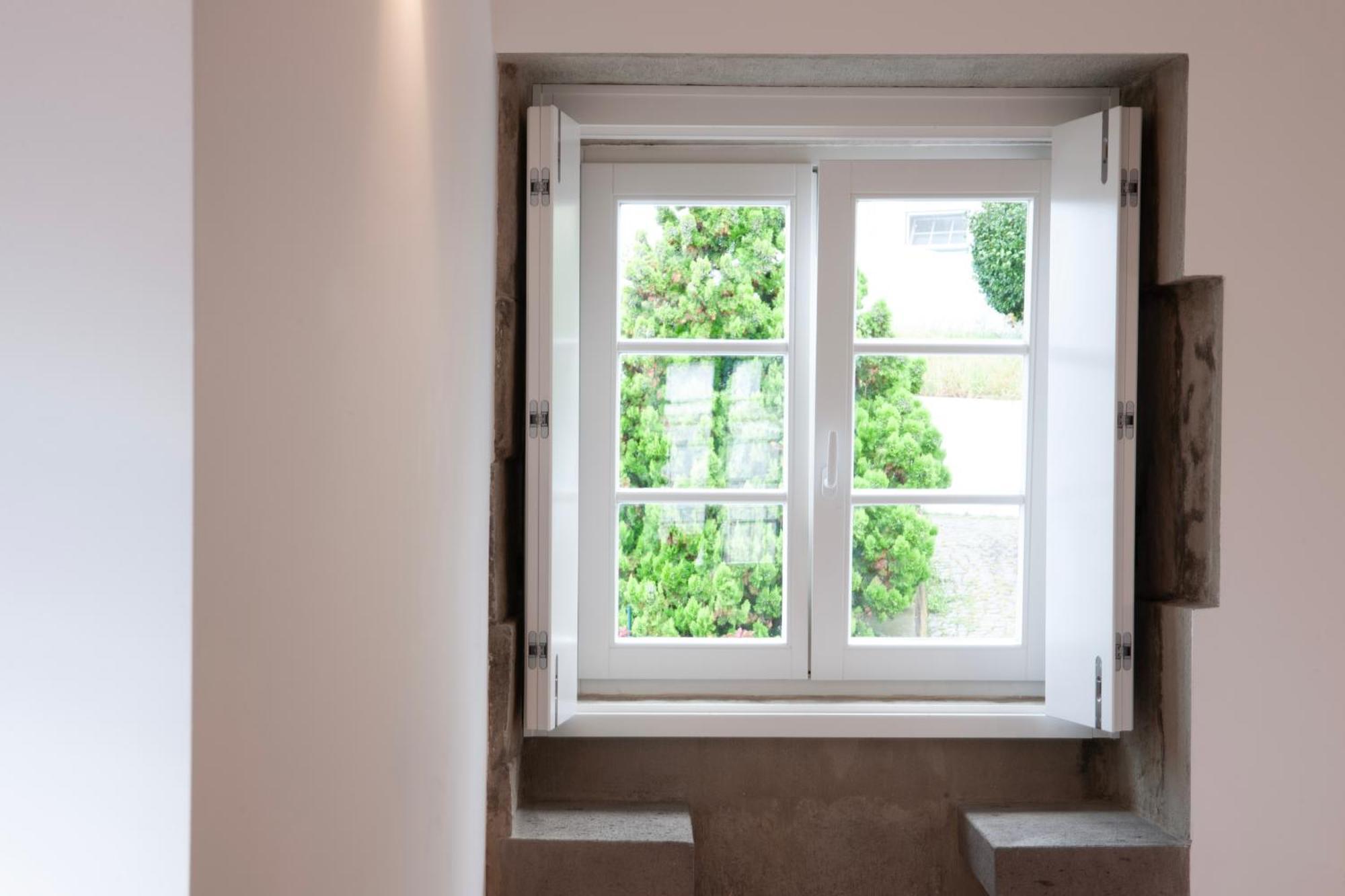 Angra + Apartment *
