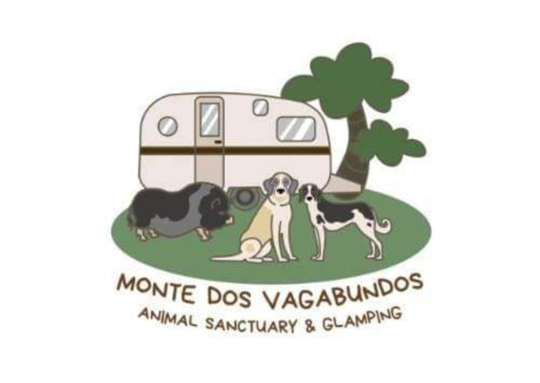 Monte Dos Vagabundos - Animal Sanctuary - Caravan Nest Camping São Teotónio