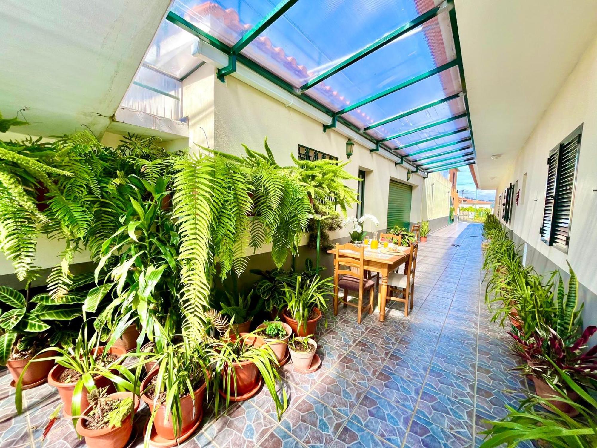 Garden Santana By Your Key