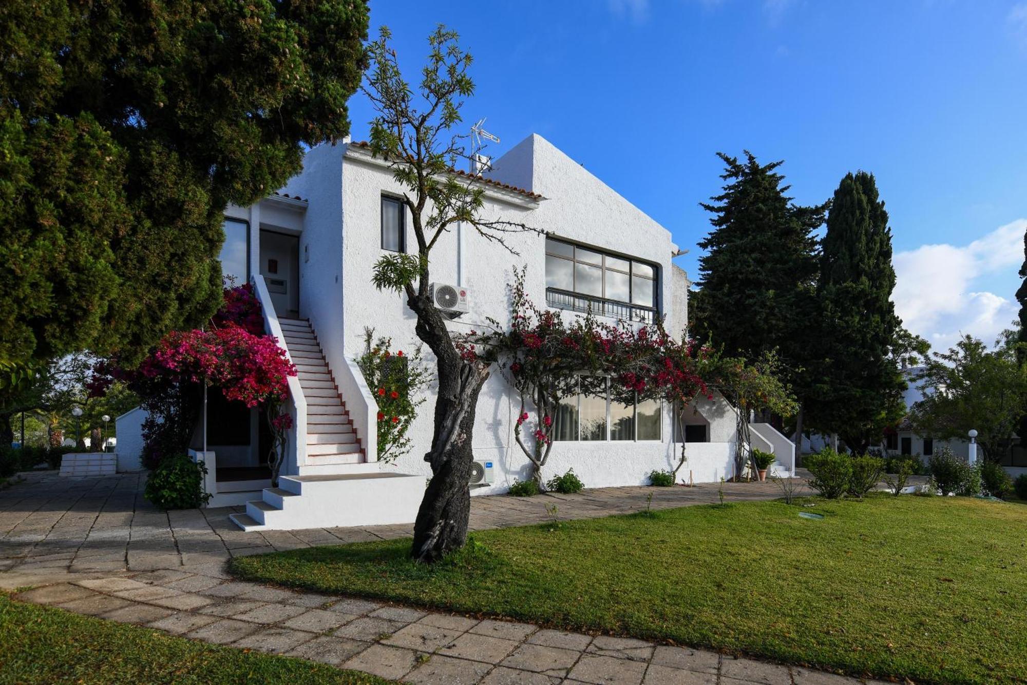 Pedras D'el Rei Resort