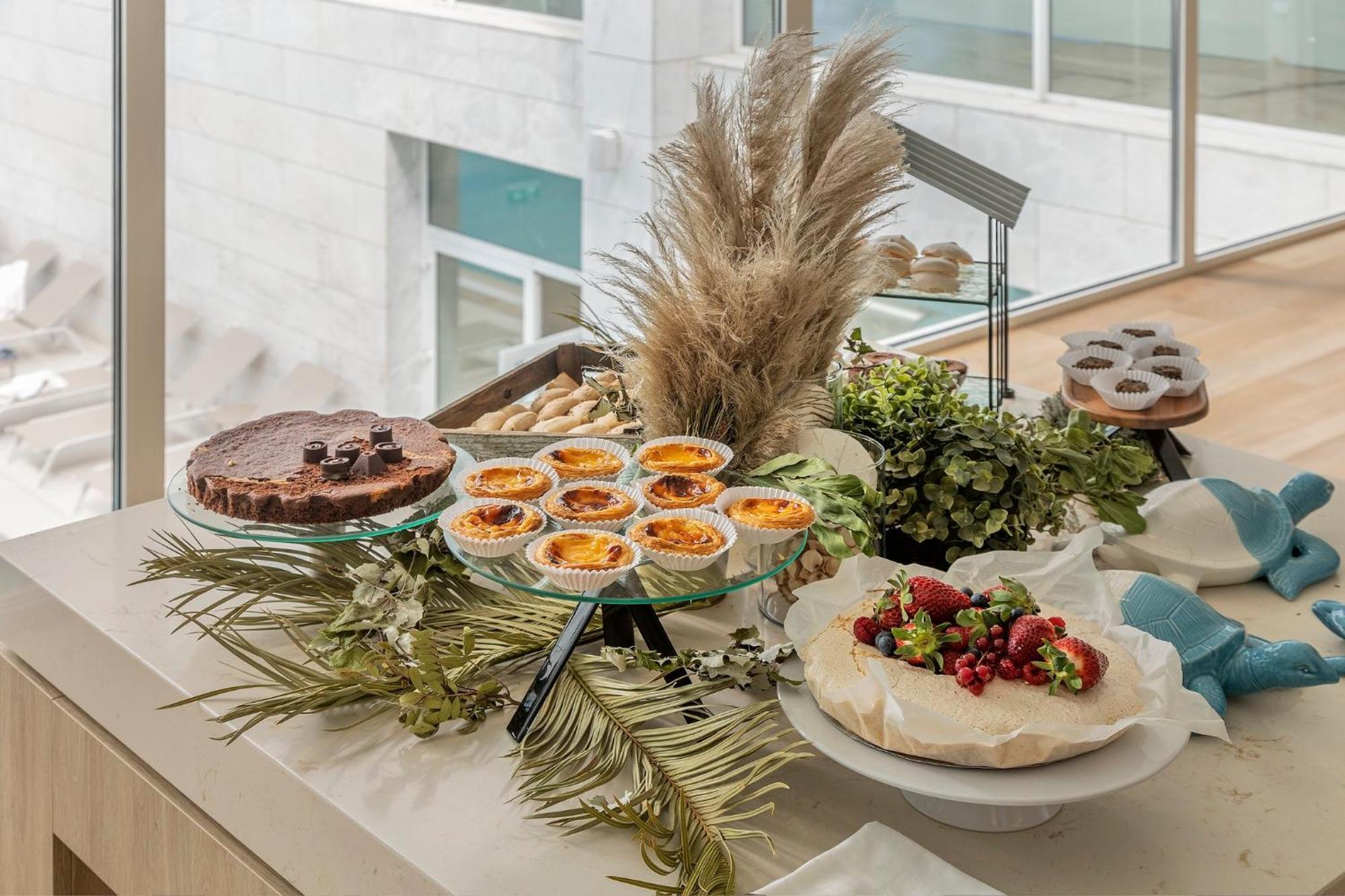 Crowne Plaza - Caparica Lisbon 4*