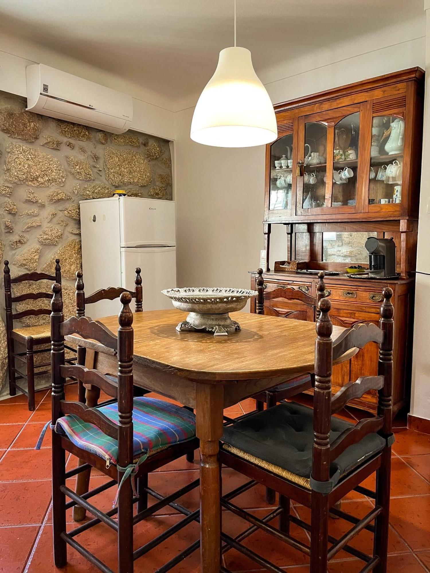 Casa Da Fonte Grande - By Cabralina *