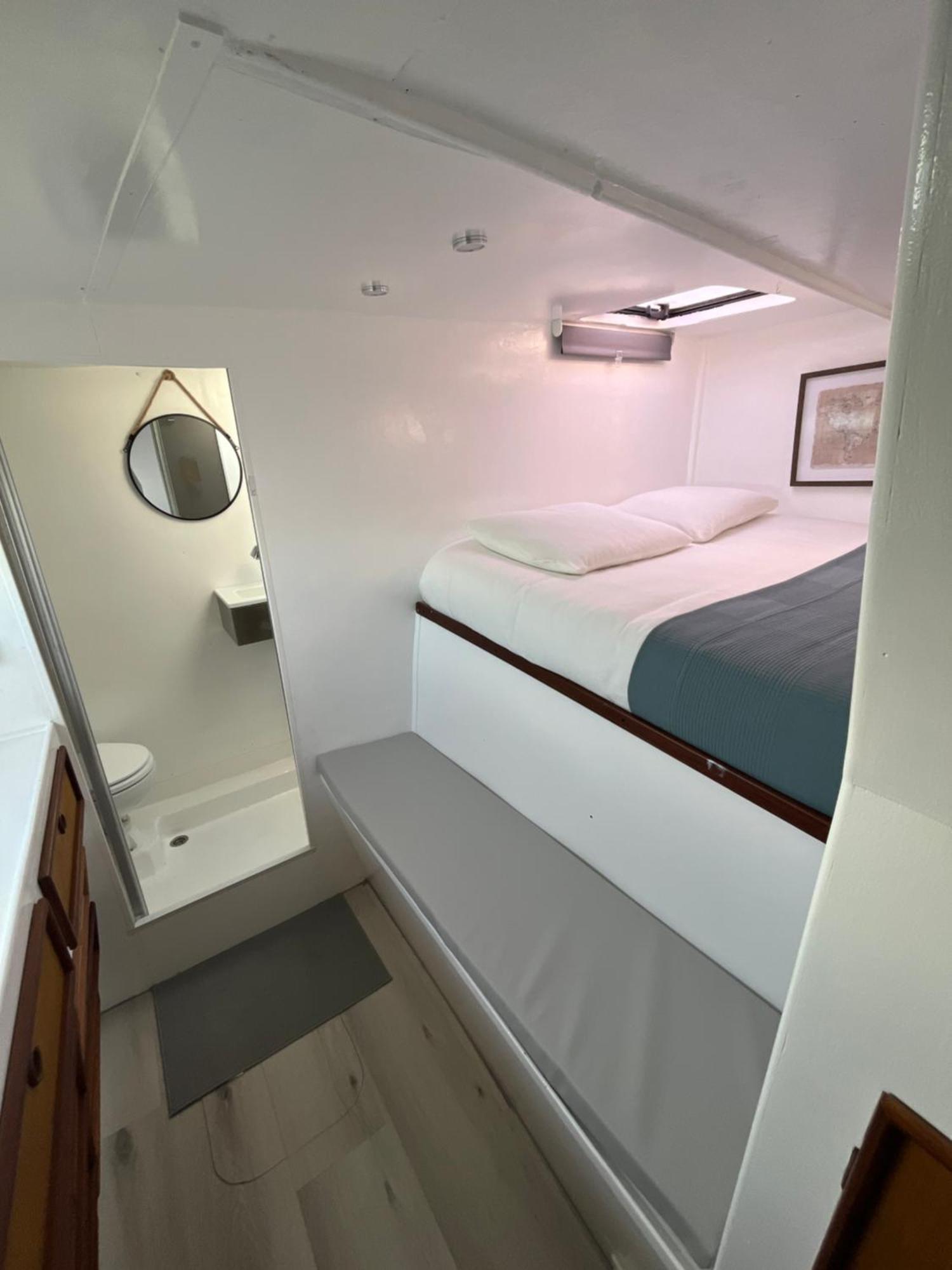 Hotel en barco Barco Casa *