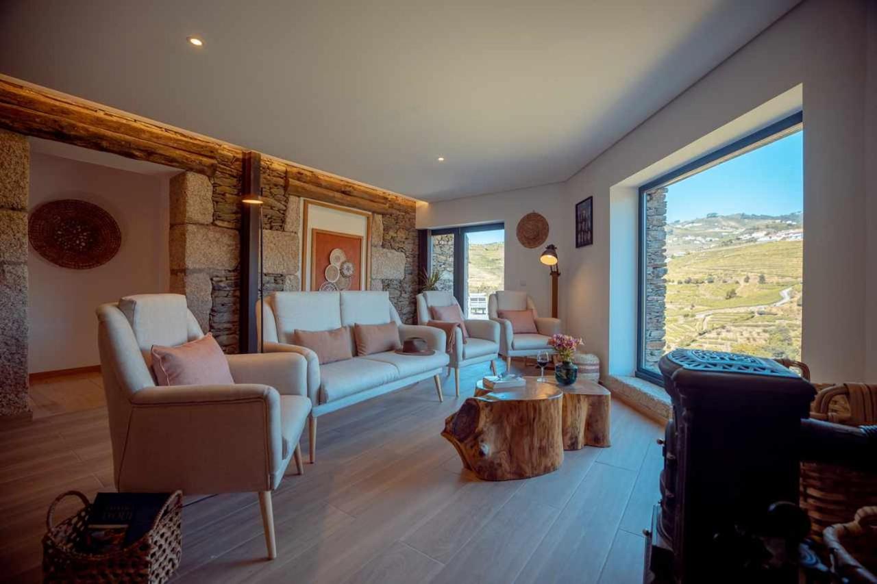 Farm stay Quinta Da Santa Marta de Penaguiao