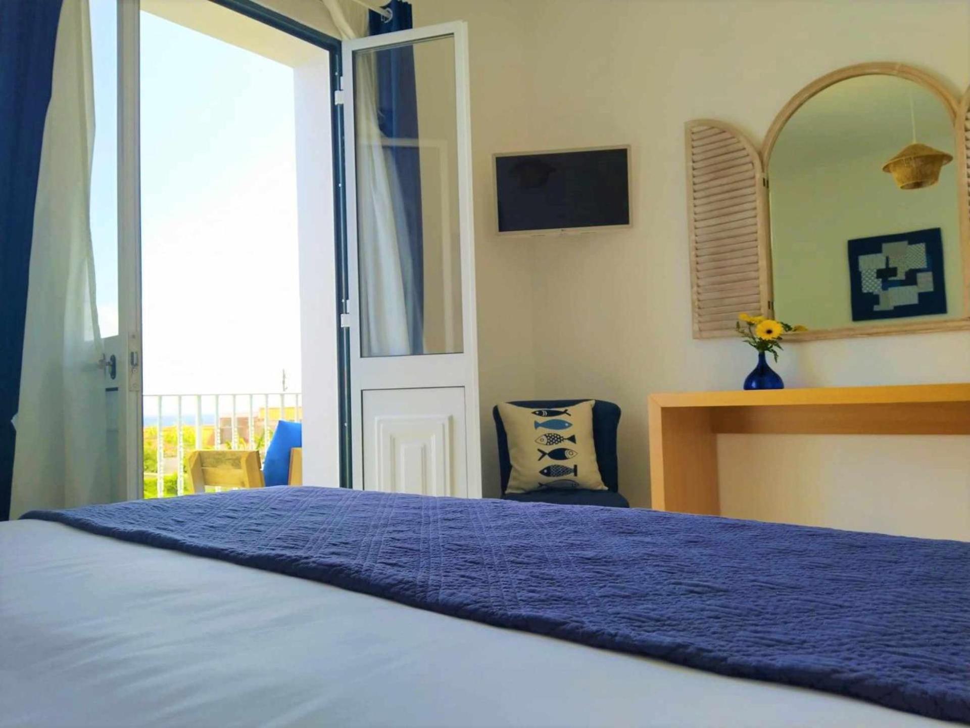 Hostal Farol *