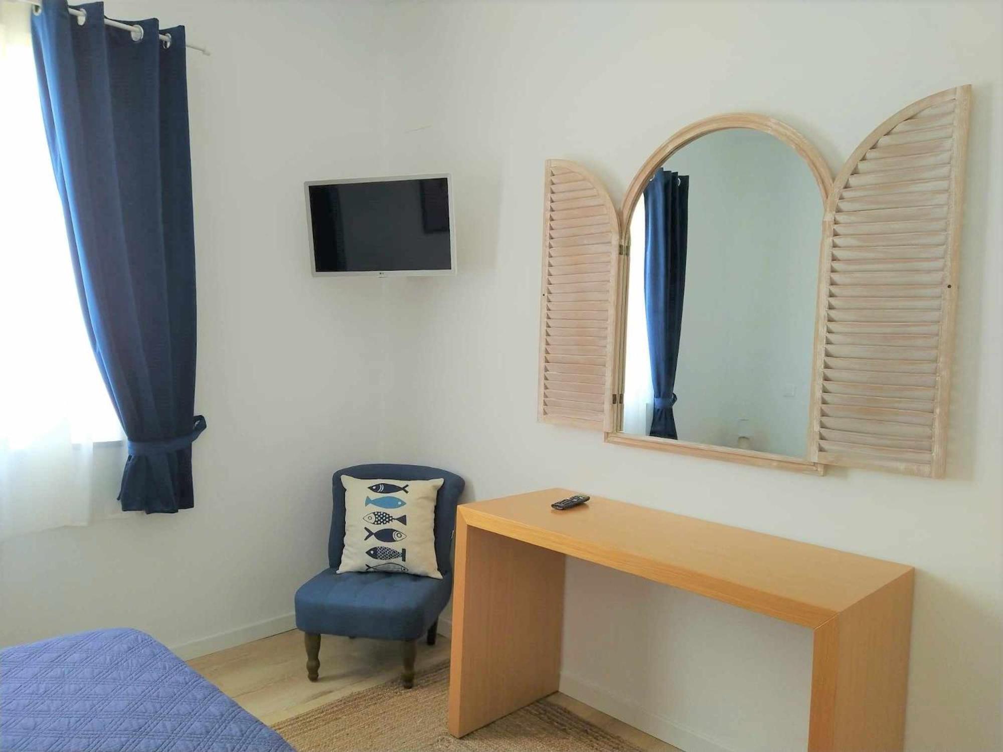 Farol Hostel *