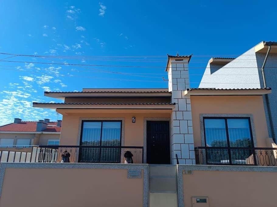 Holiday home Casa Da Mimosa, A 100 Metros Da De Cha Vila Cha (Porto)