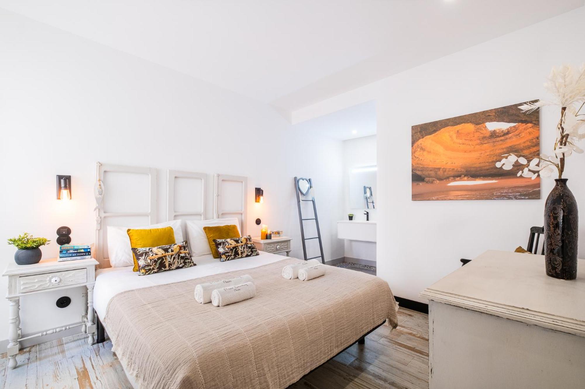 Carvoeiro By The Sea 2 By Algarve Vacation Apartment *