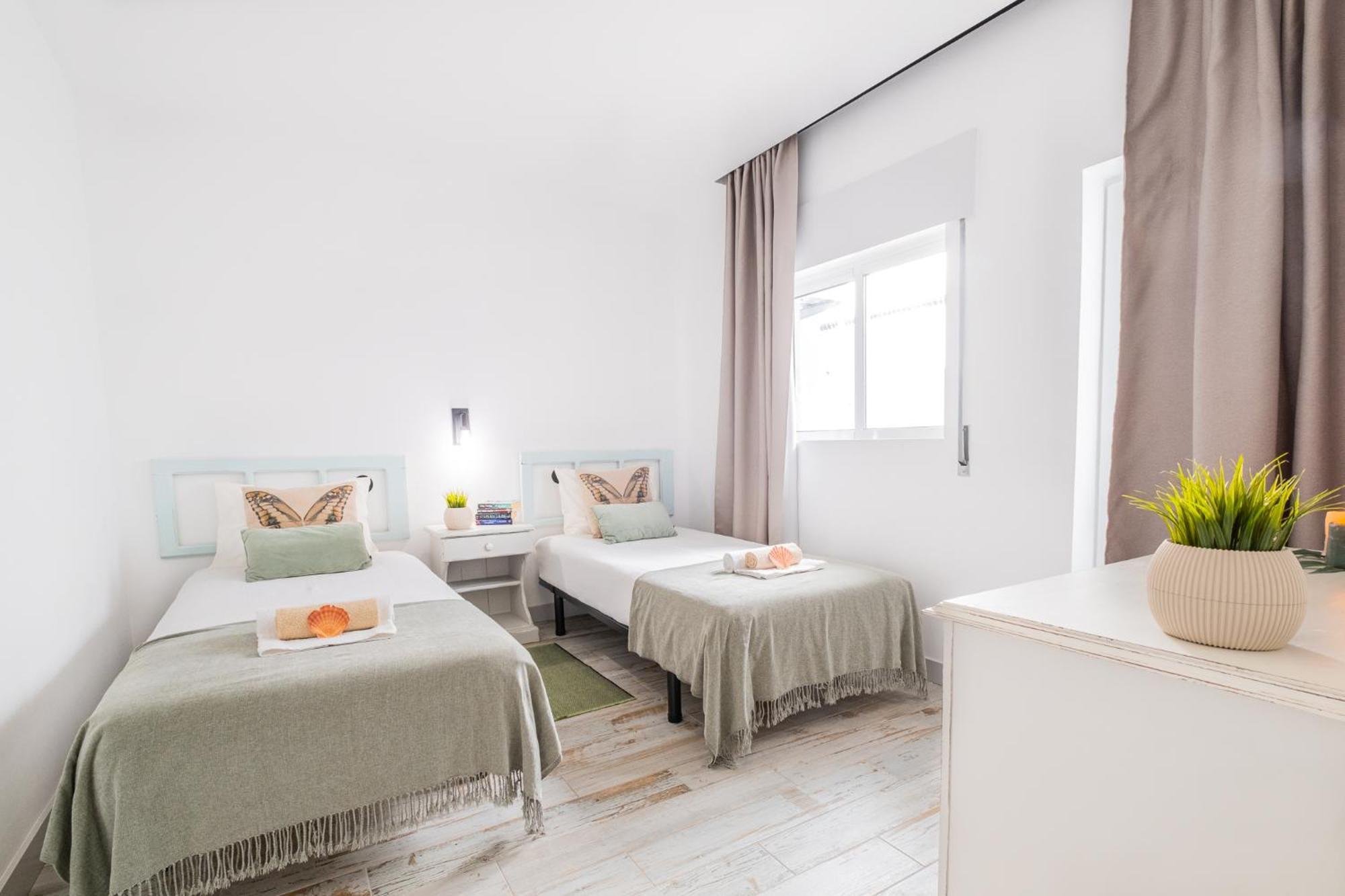 Apartment Carvoeiro By The Sea 2 By Algarve Vacation *