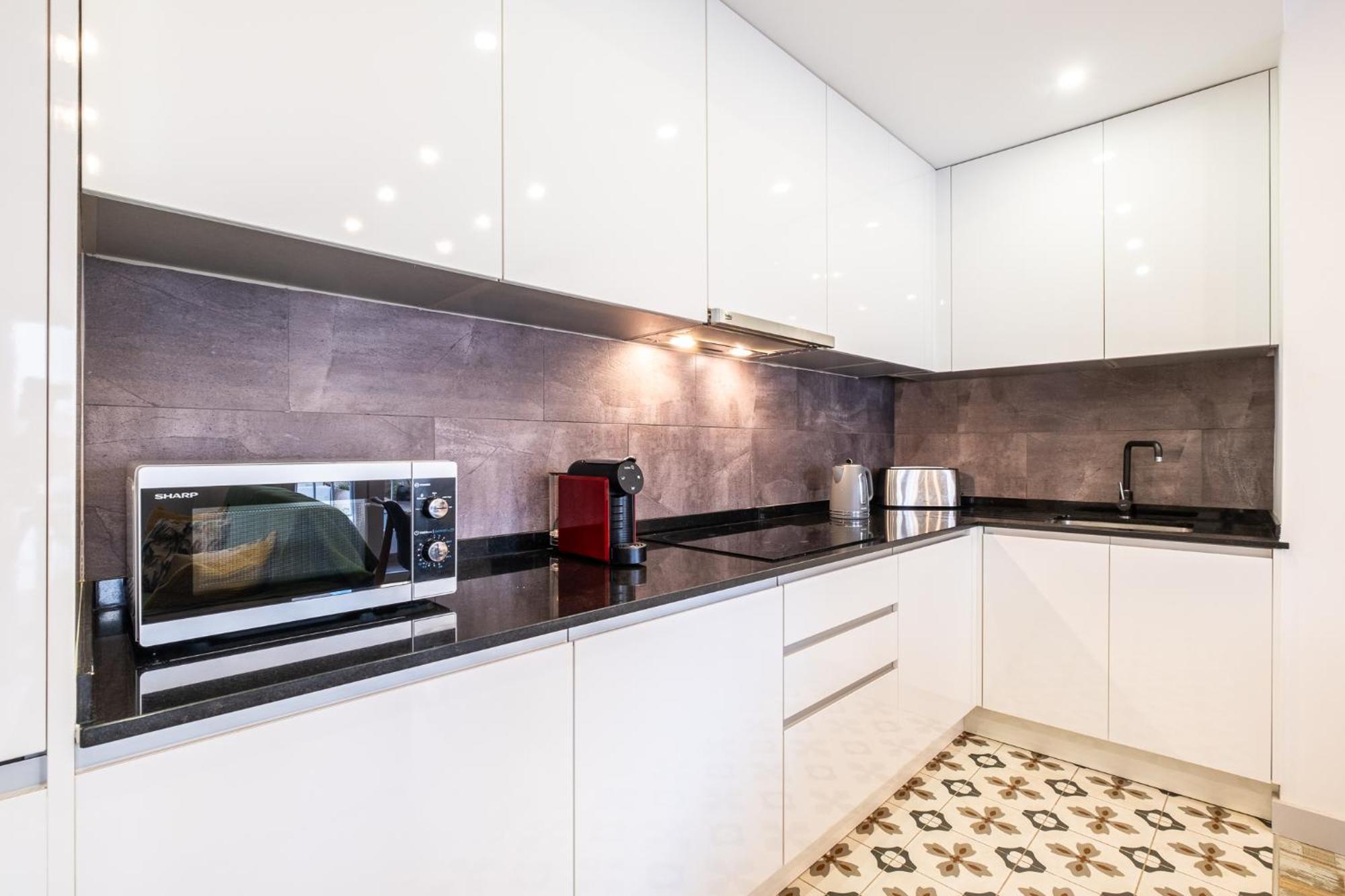 Carvoeiro By The Sea 1 By Algarve Vacation Apartment *