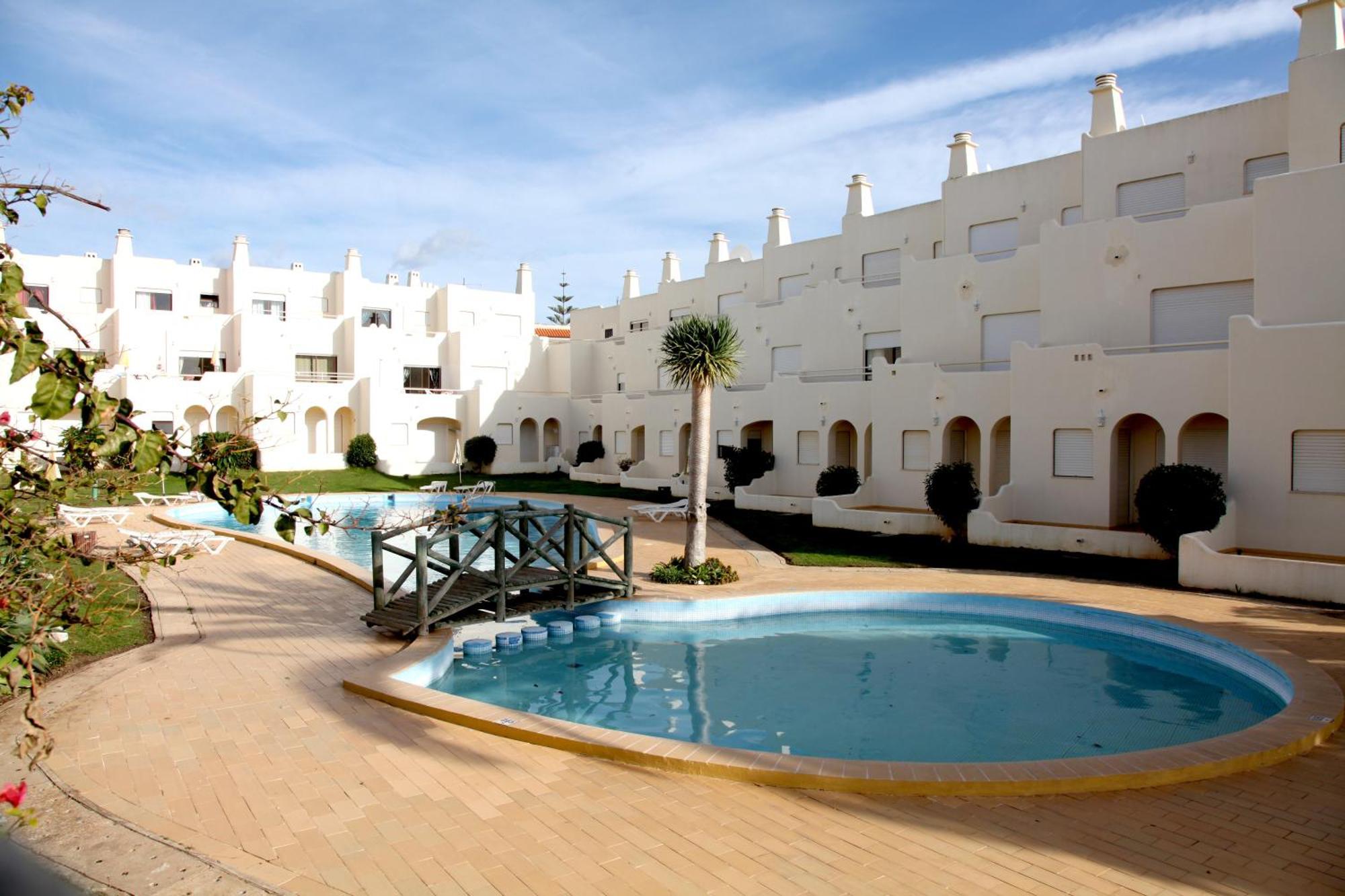 Vilamor Aparthotel 3*