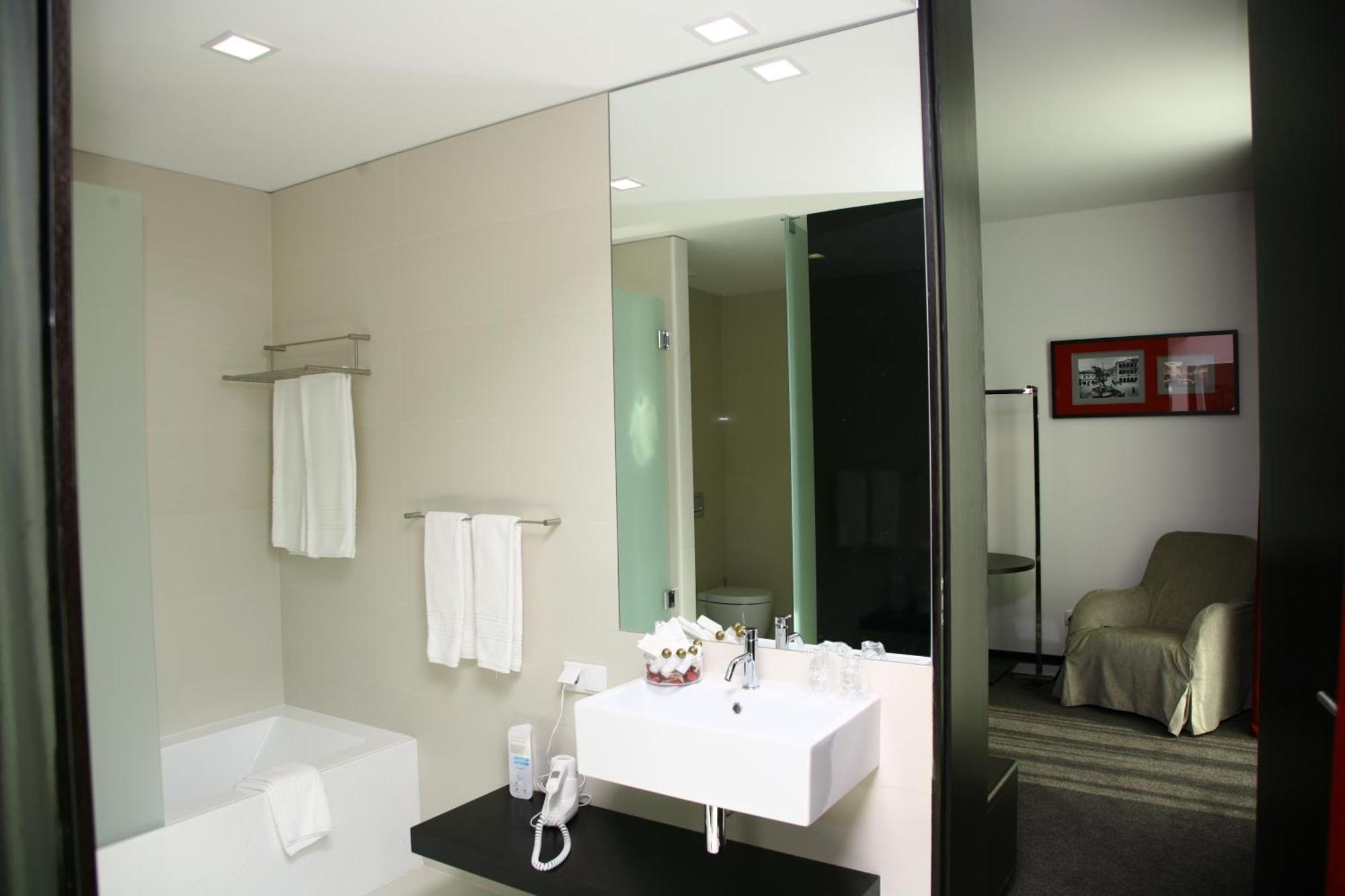 Axis Viana Business & 4* Viana do Castelo