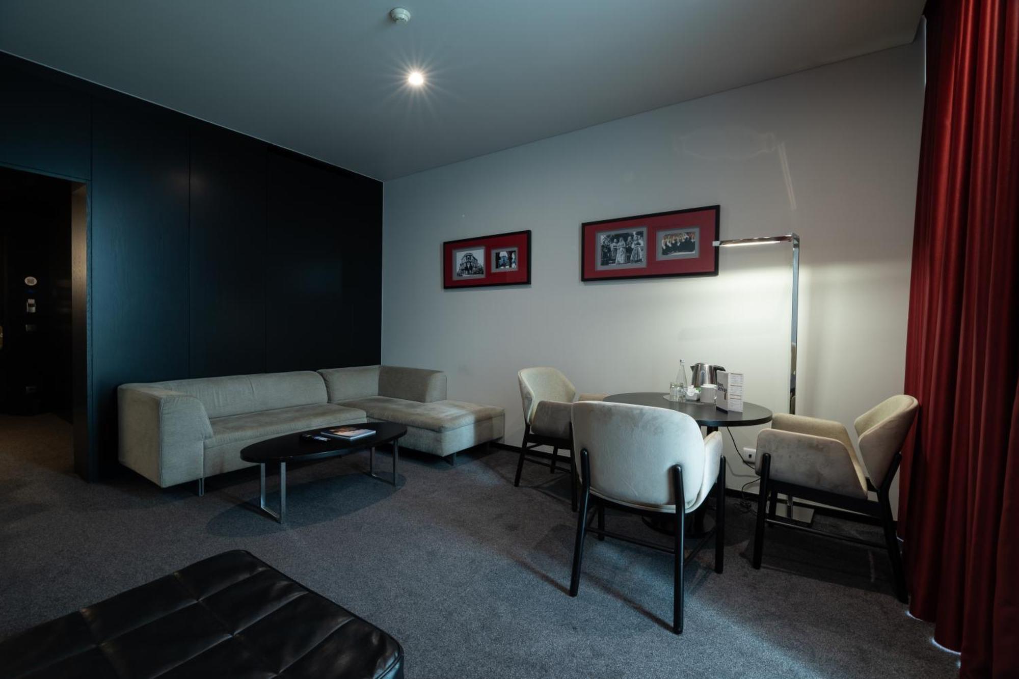 Axis Viana Business & Hotel