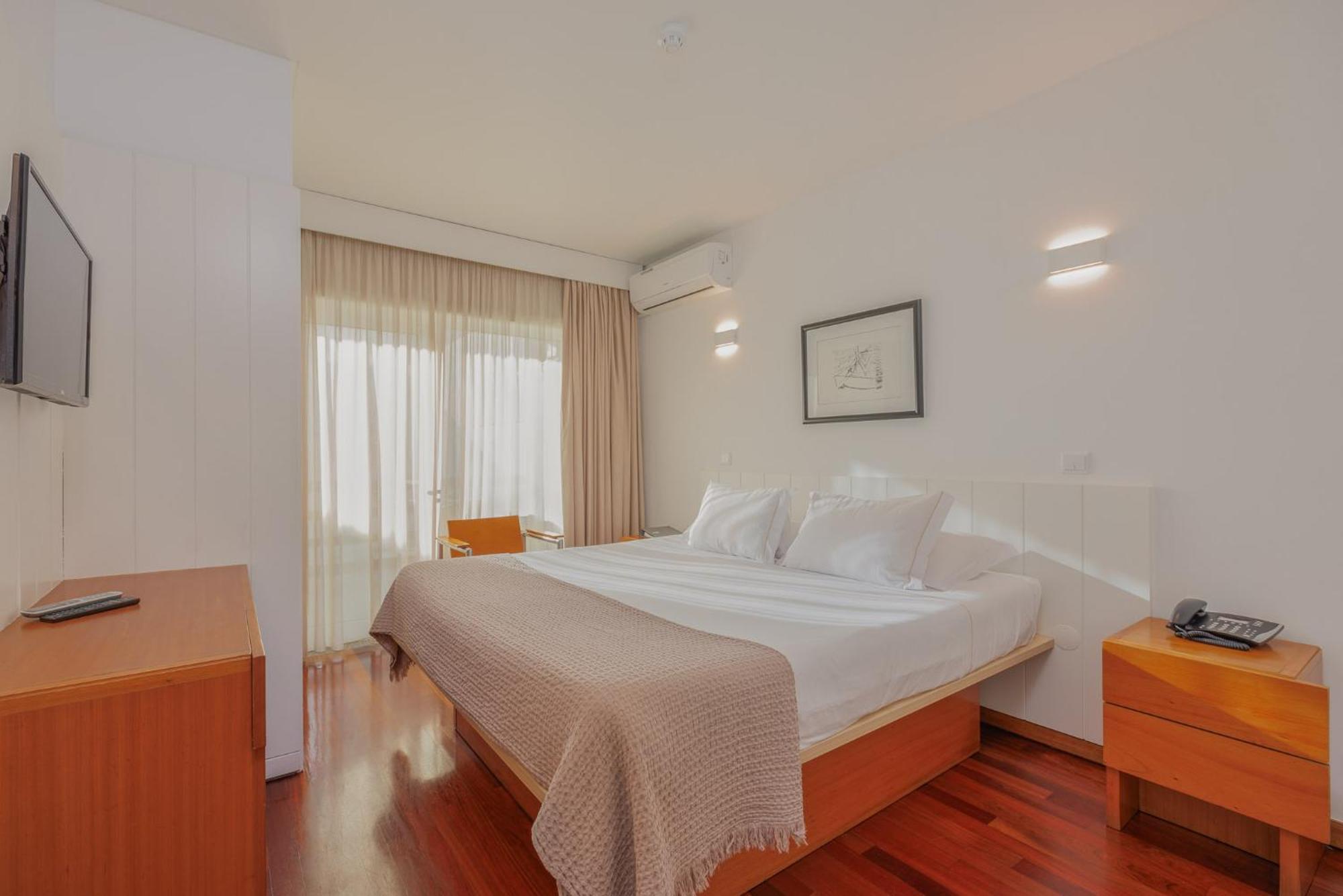 Costa Nova Hotel 3*