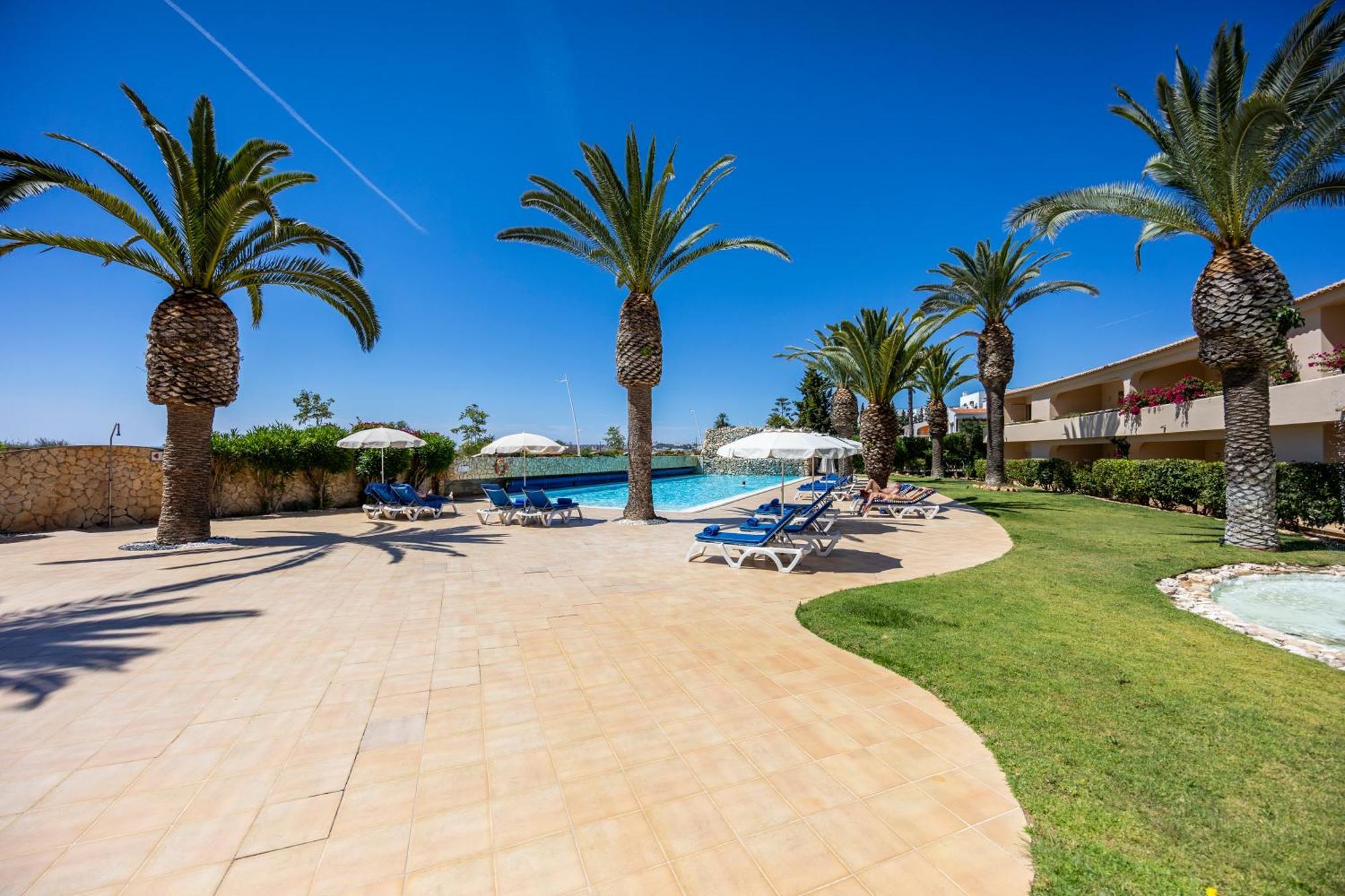 Apartment Vila Palmeira Beach Resort