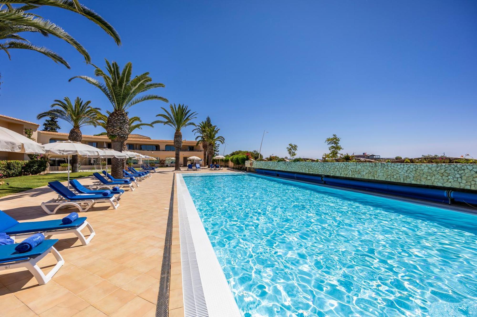 Vila Palmeira Beach Resort