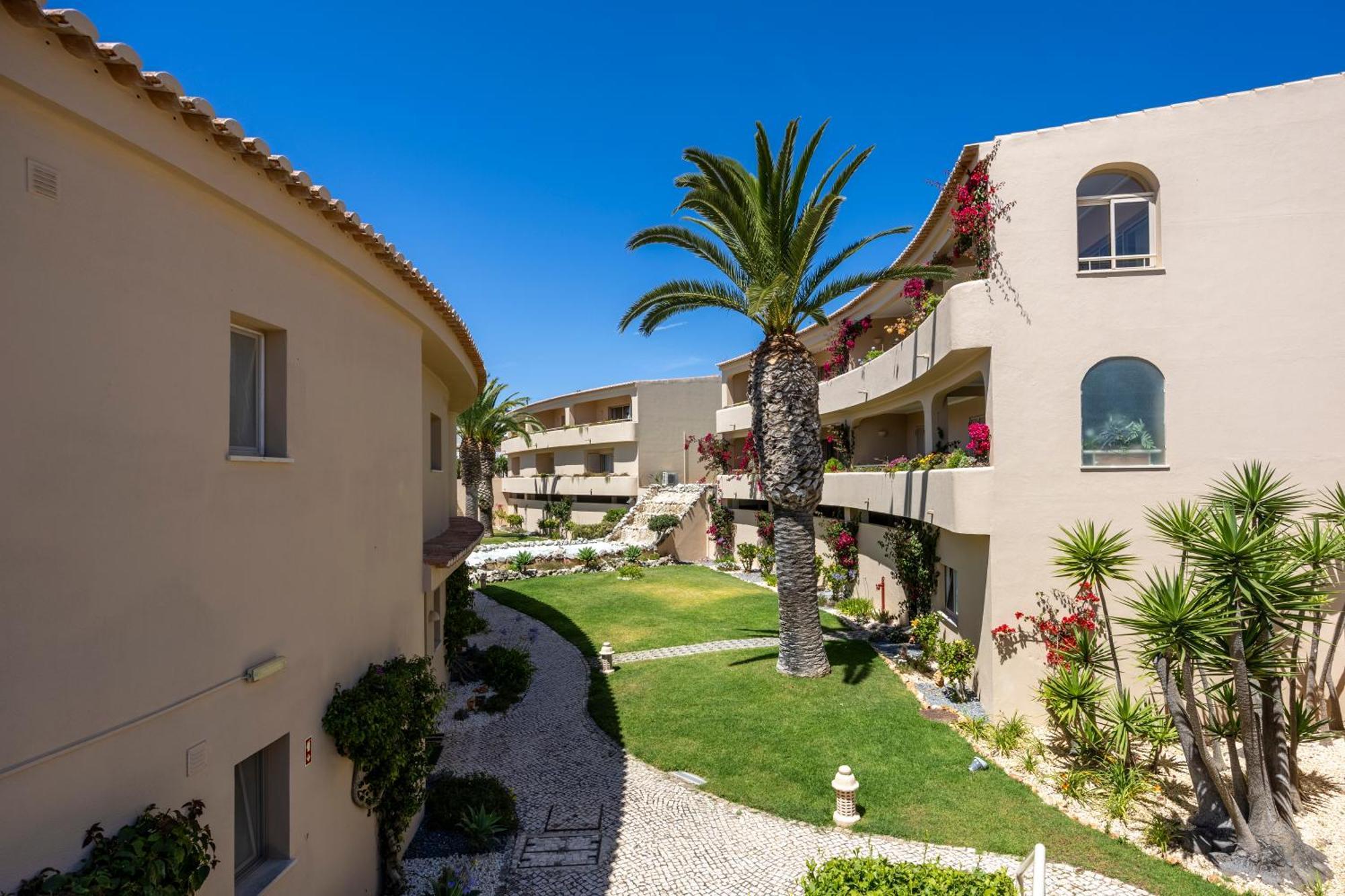 Apartment Vila Palmeira Beach Resort *