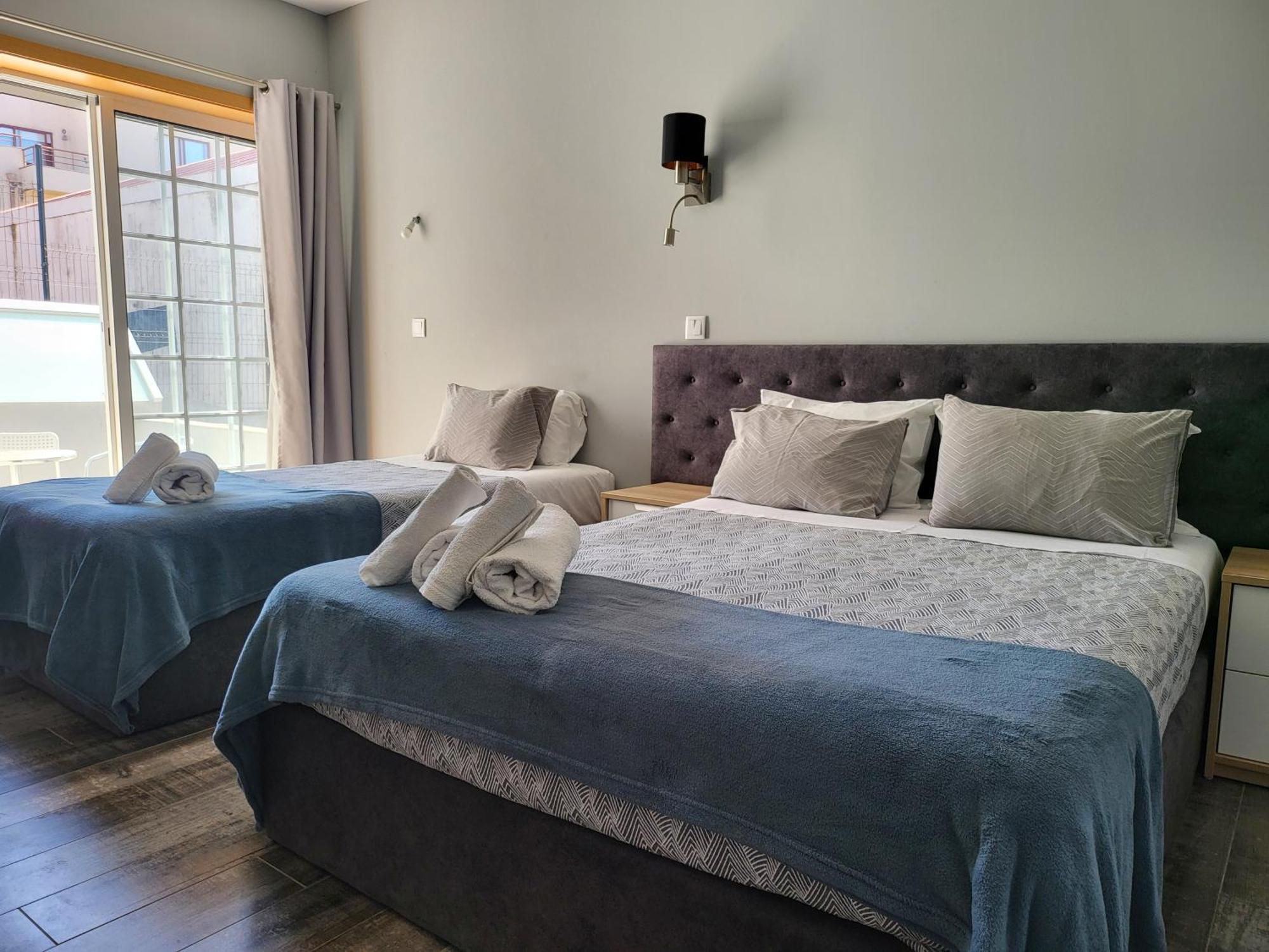 Guest house Leao De Ouro 3*