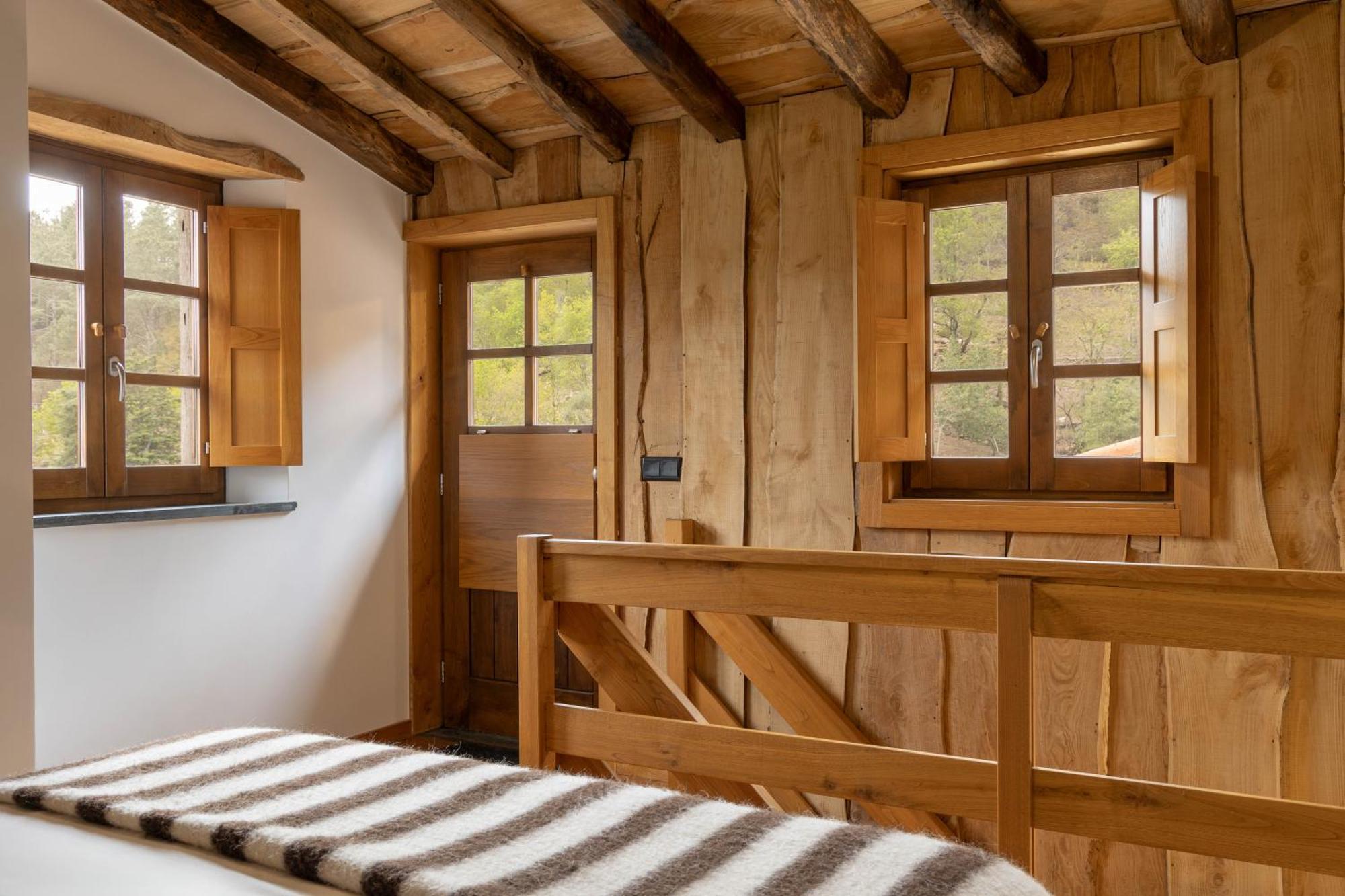 Cerdeira - Home For Creativity Country house *
