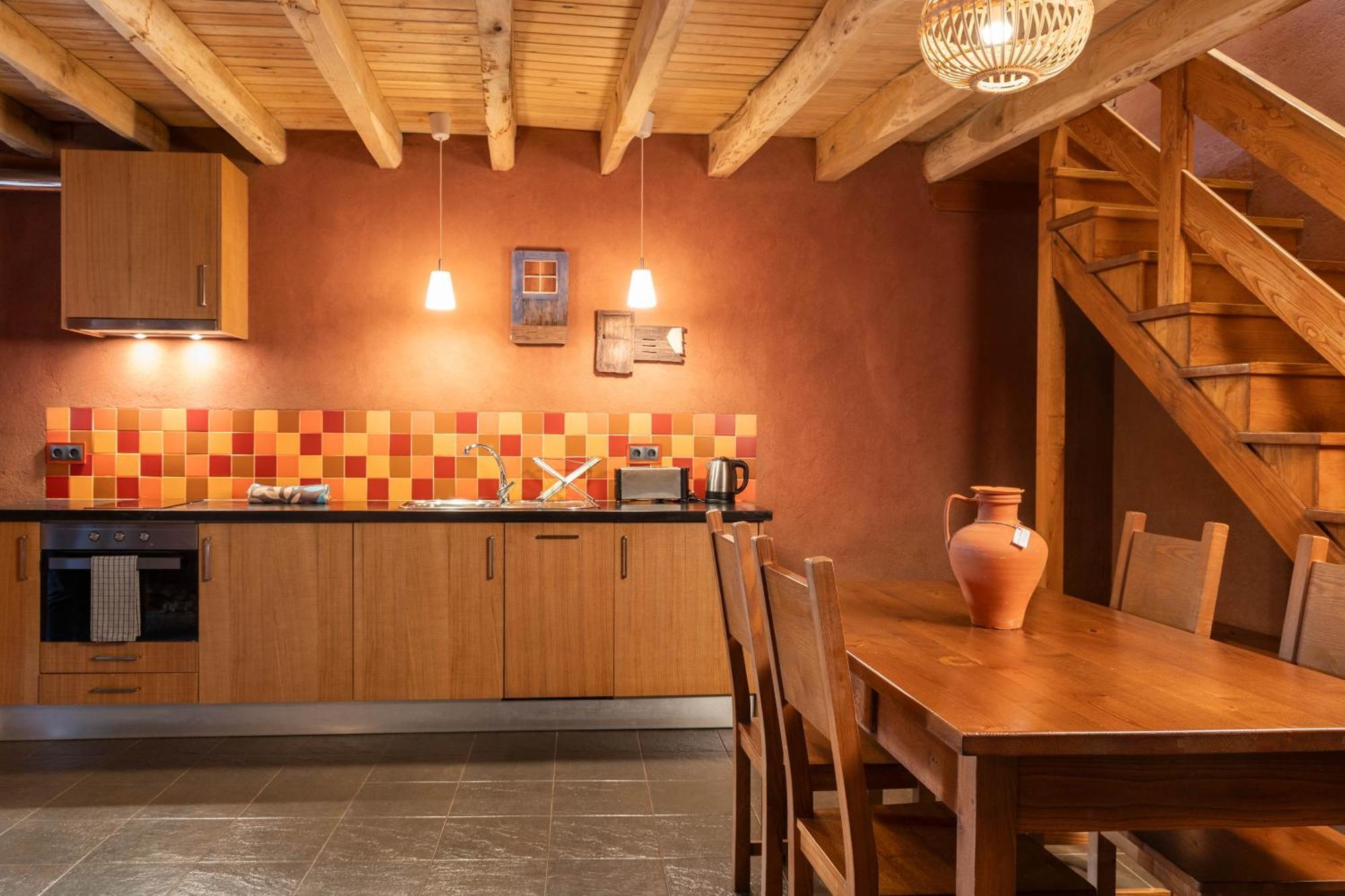 Cerdeira - Home For Creativity Country house