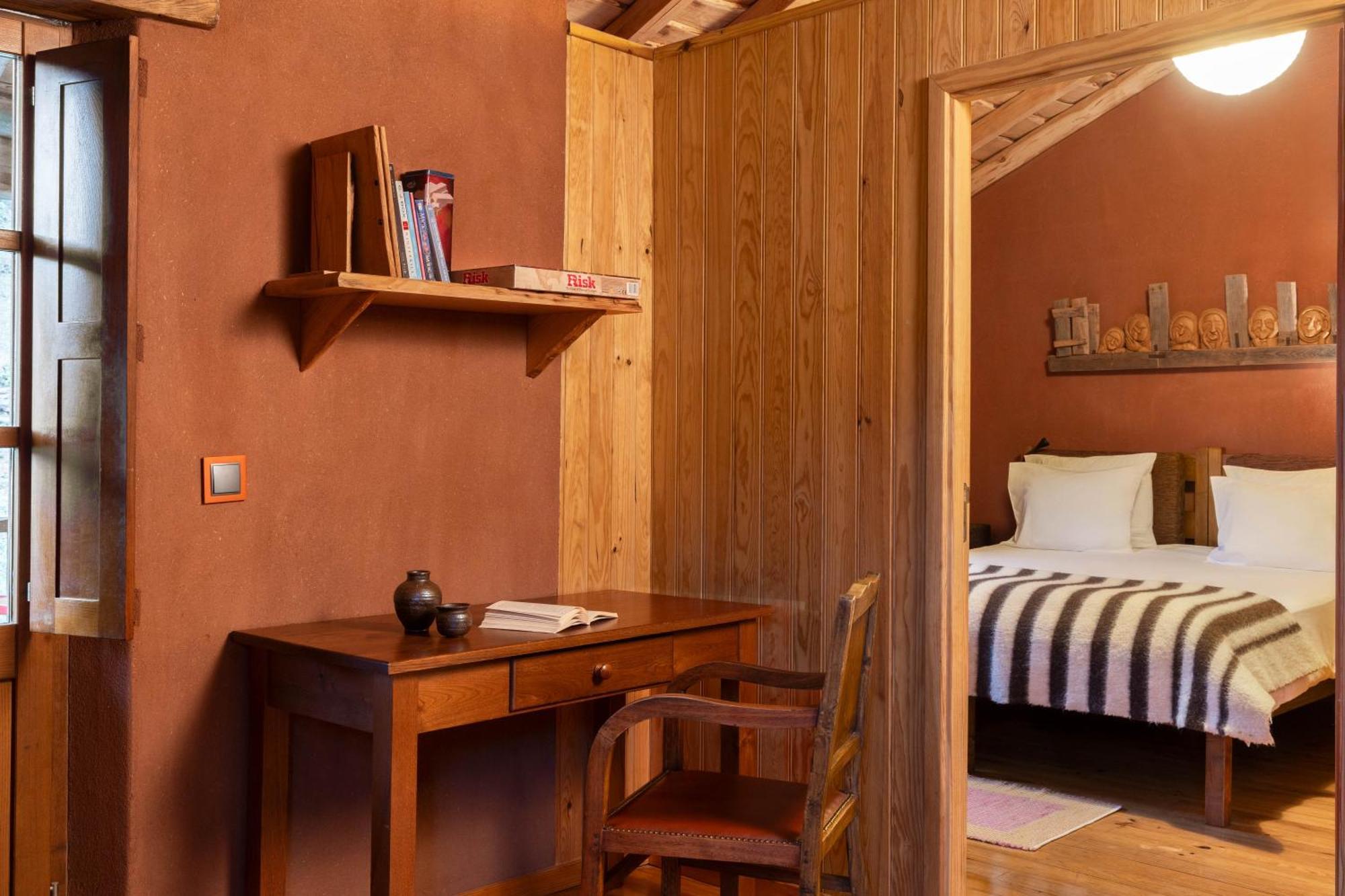 Country house Cerdeira - Home For Creativity Lousa (Central Portugal)