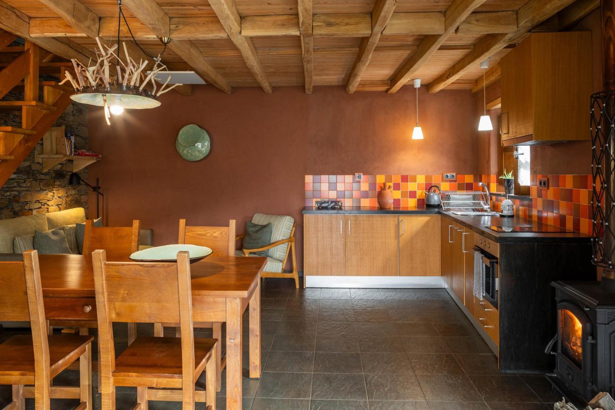 Country house Cerdeira - Home For Creativity