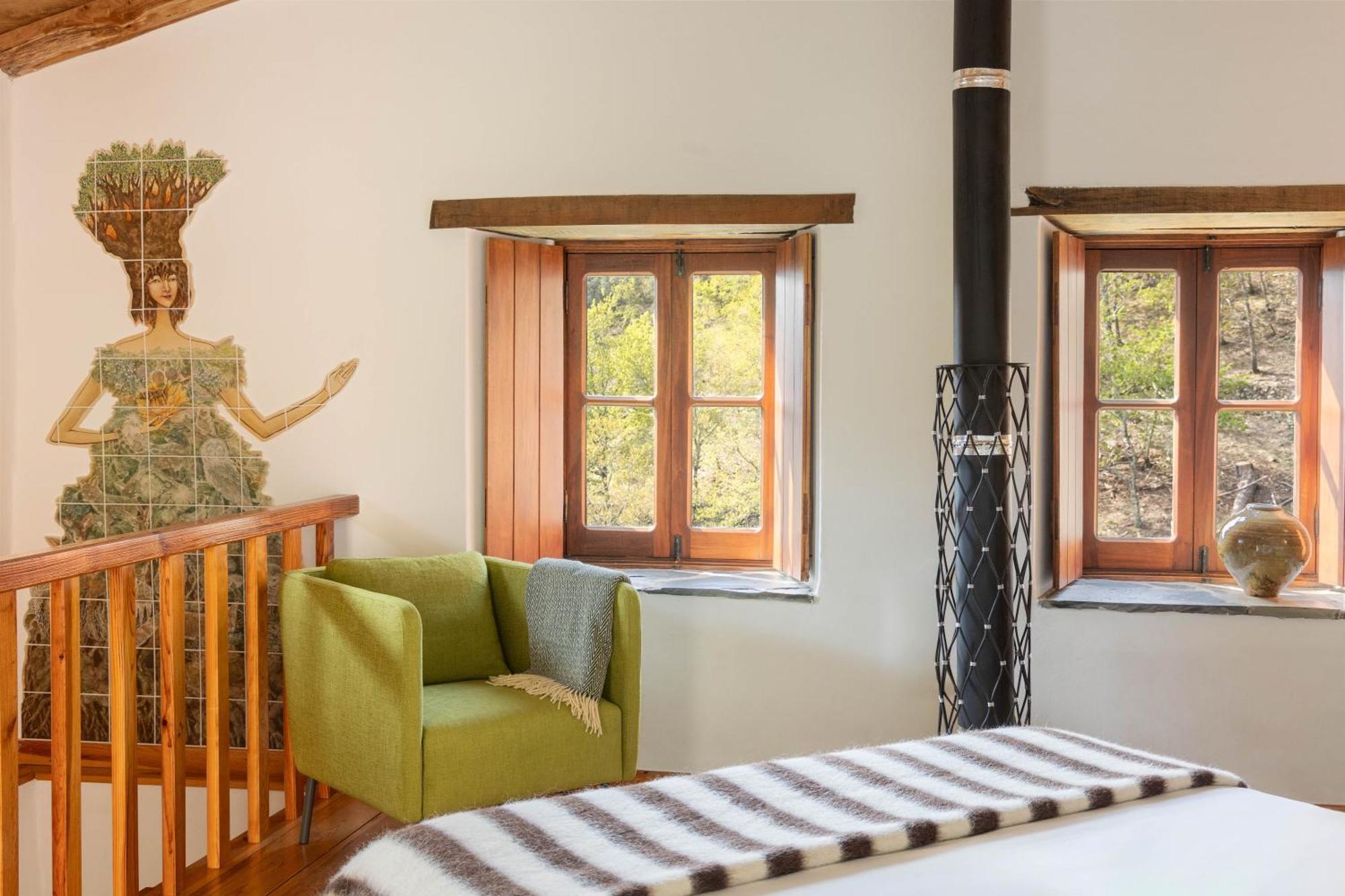 Cerdeira - Home For Creativity * Lousa (Central Portugal)